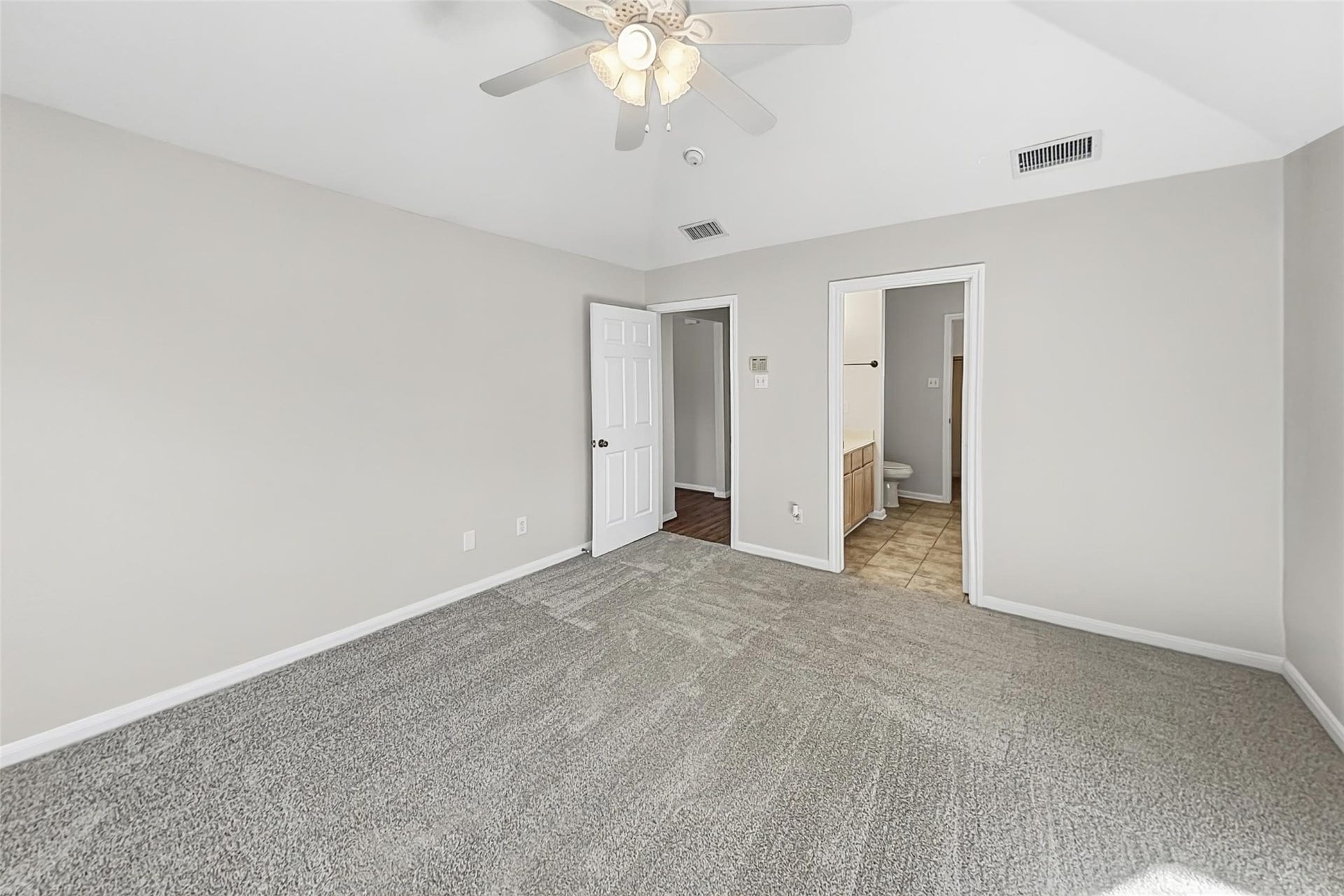 7522 Livery Lane, Cypress, TX 77433 7522 Livery Lane, Cypress, TX 77433