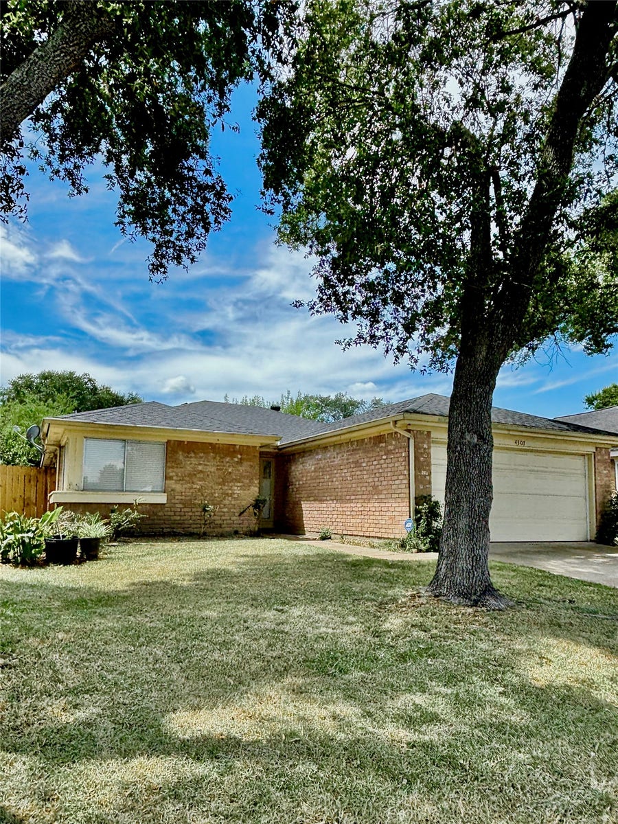 Property photo for 4307 Eagle Fork Drive, Houston, TX