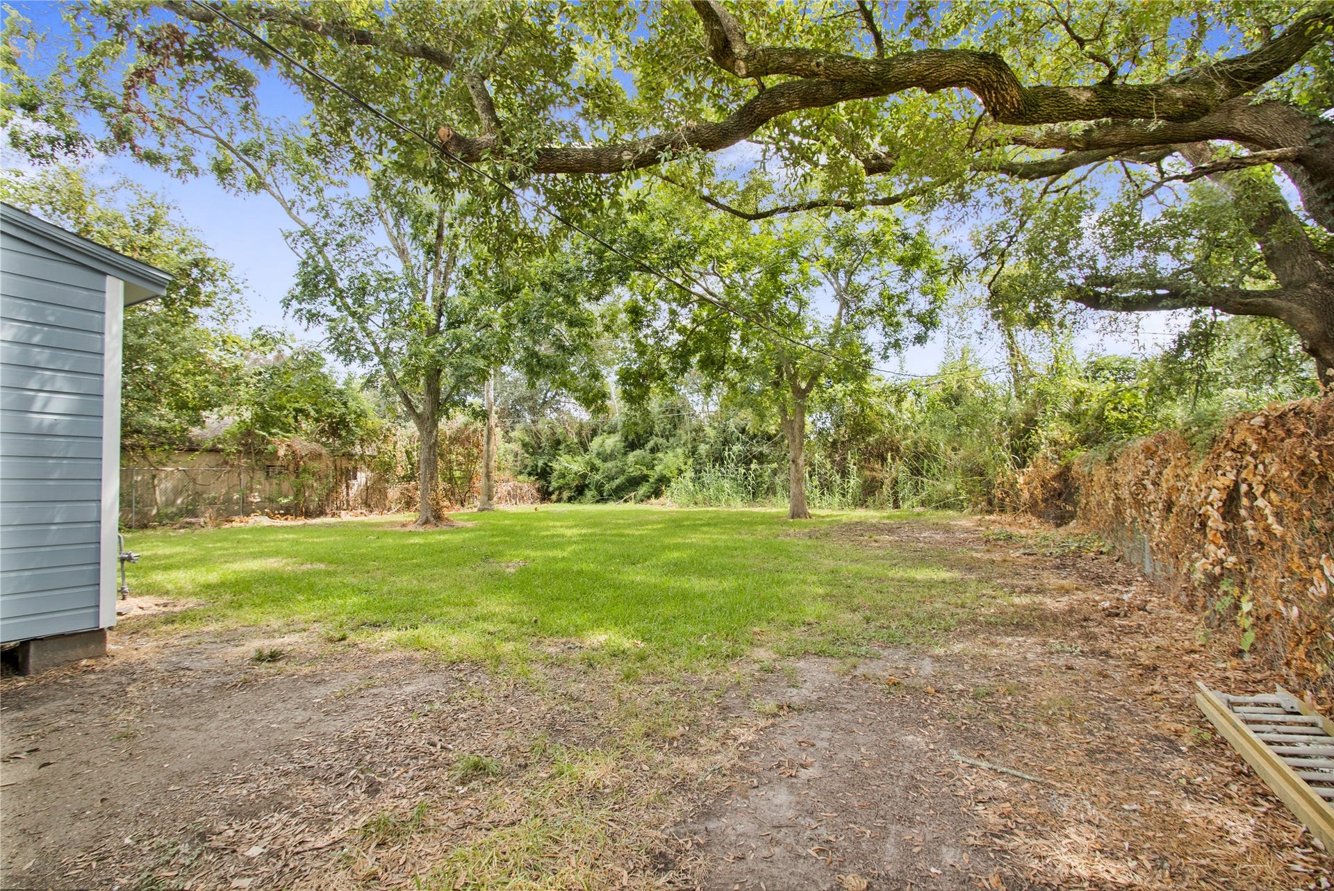 2803 S Houston Drive, La Marque, TX 77568 2803 S Houston Drive, La Marque, TX 77568