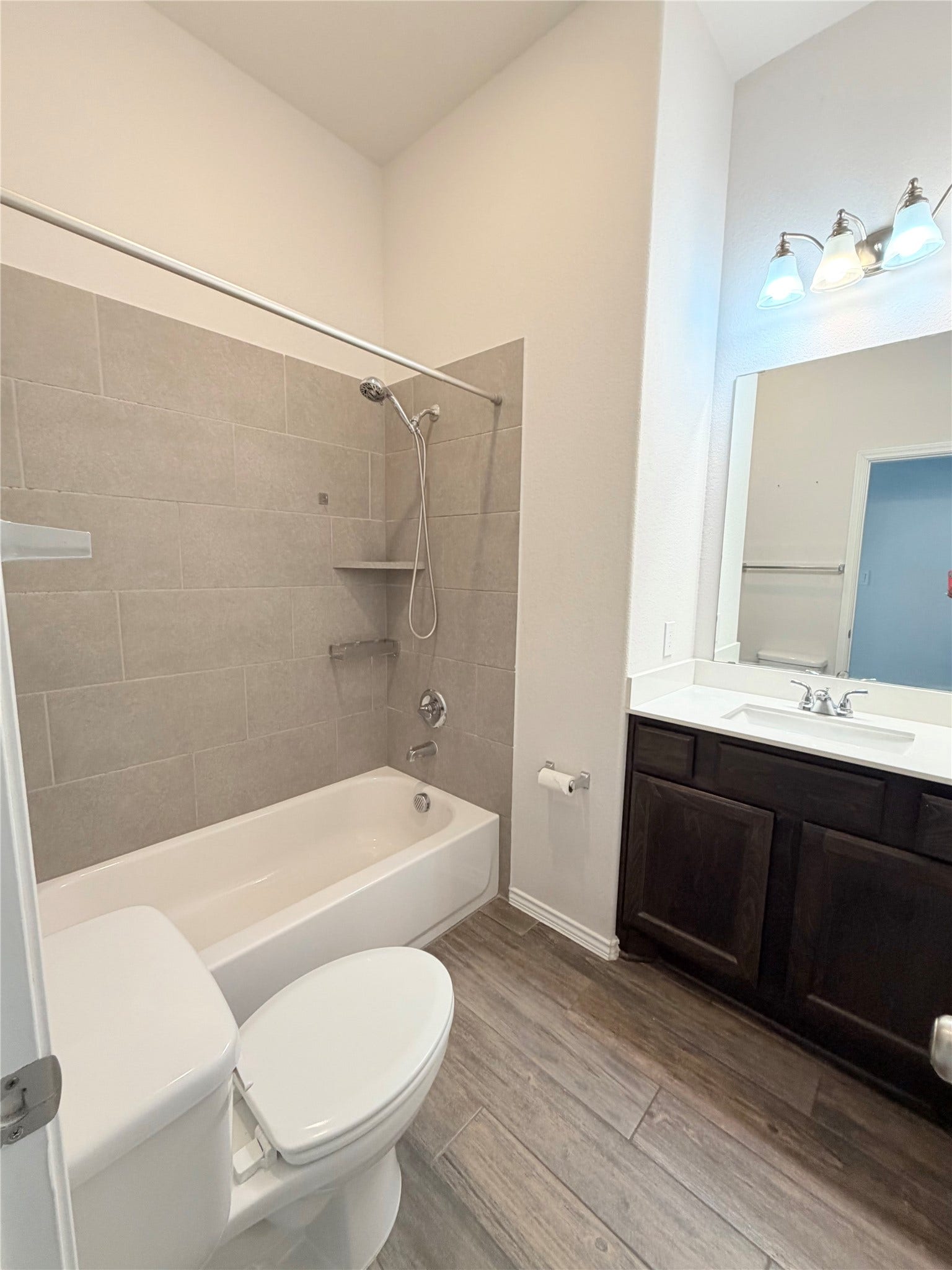 2126 Great Egret Bend, Fulshear, TX 77423 2126 Great Egret Bend, Fulshear, TX 77423