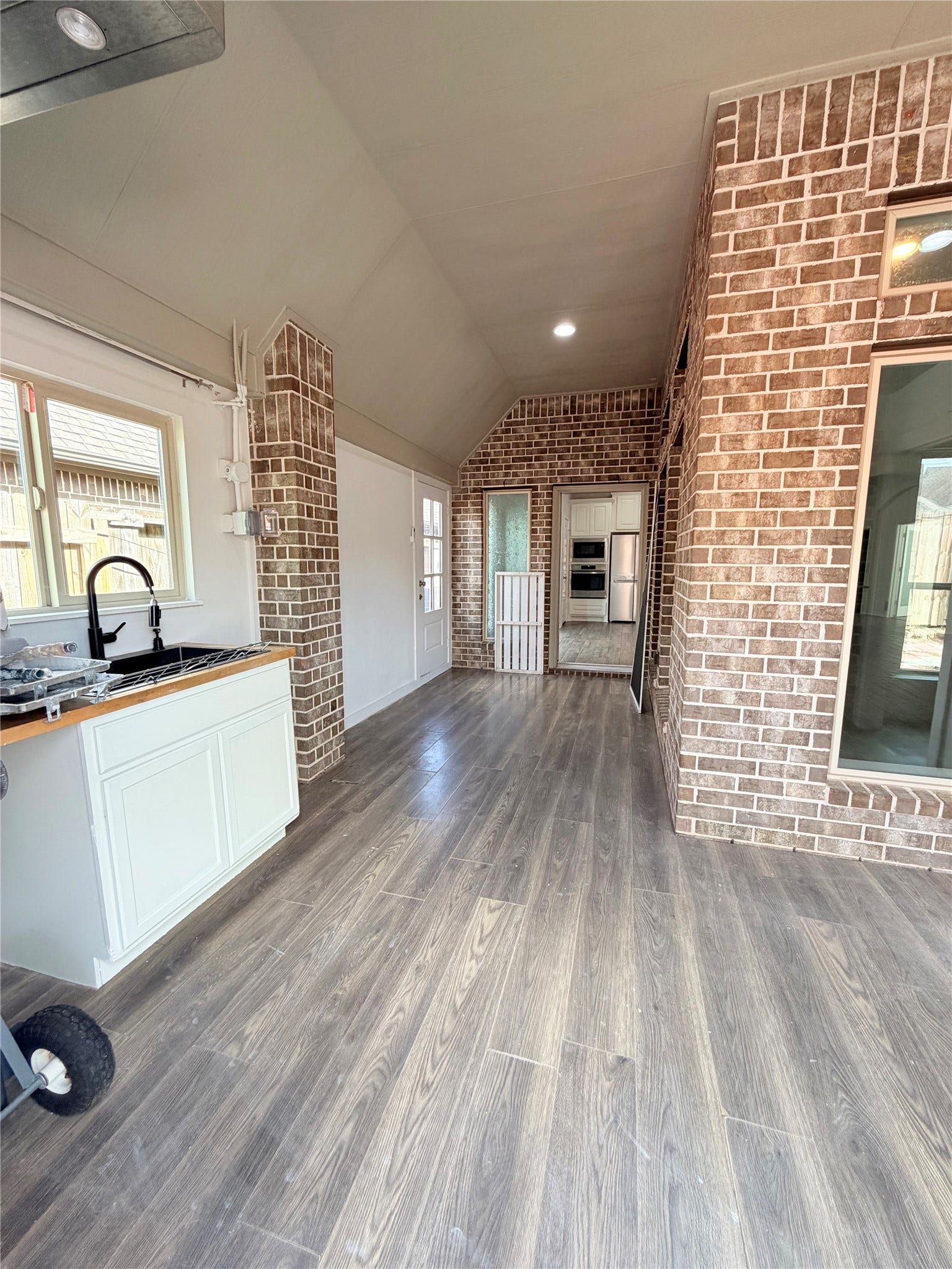 2126 Great Egret Bend, Fulshear, TX 77423 2126 Great Egret Bend, Fulshear, TX 77423