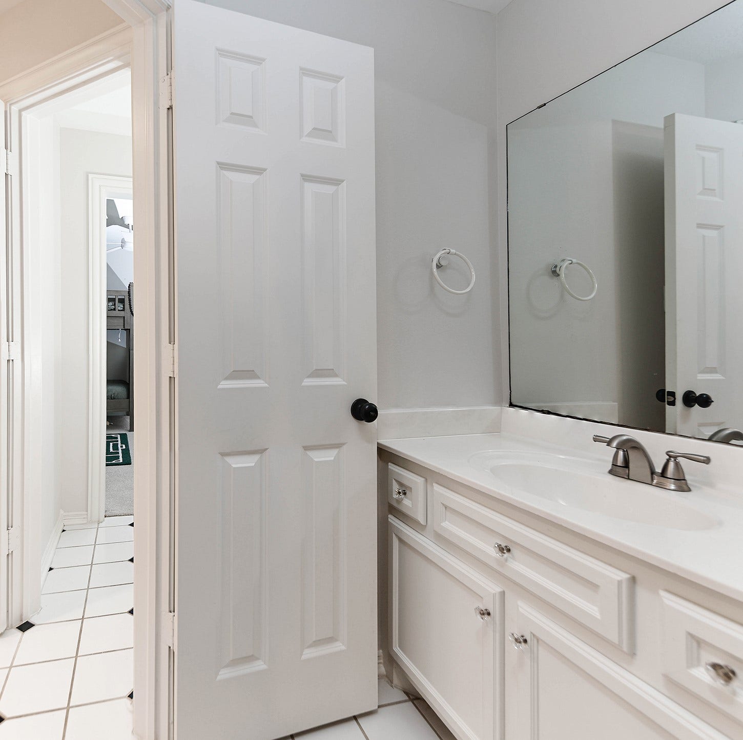 70 N Berryline Circle, The Woodlands, TX 77381