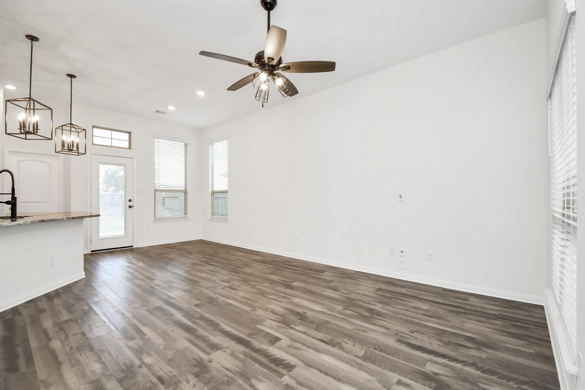 282 Brocks Lane, Montgomery, TX 77356 282 Brocks Lane, Montgomery, TX 77356