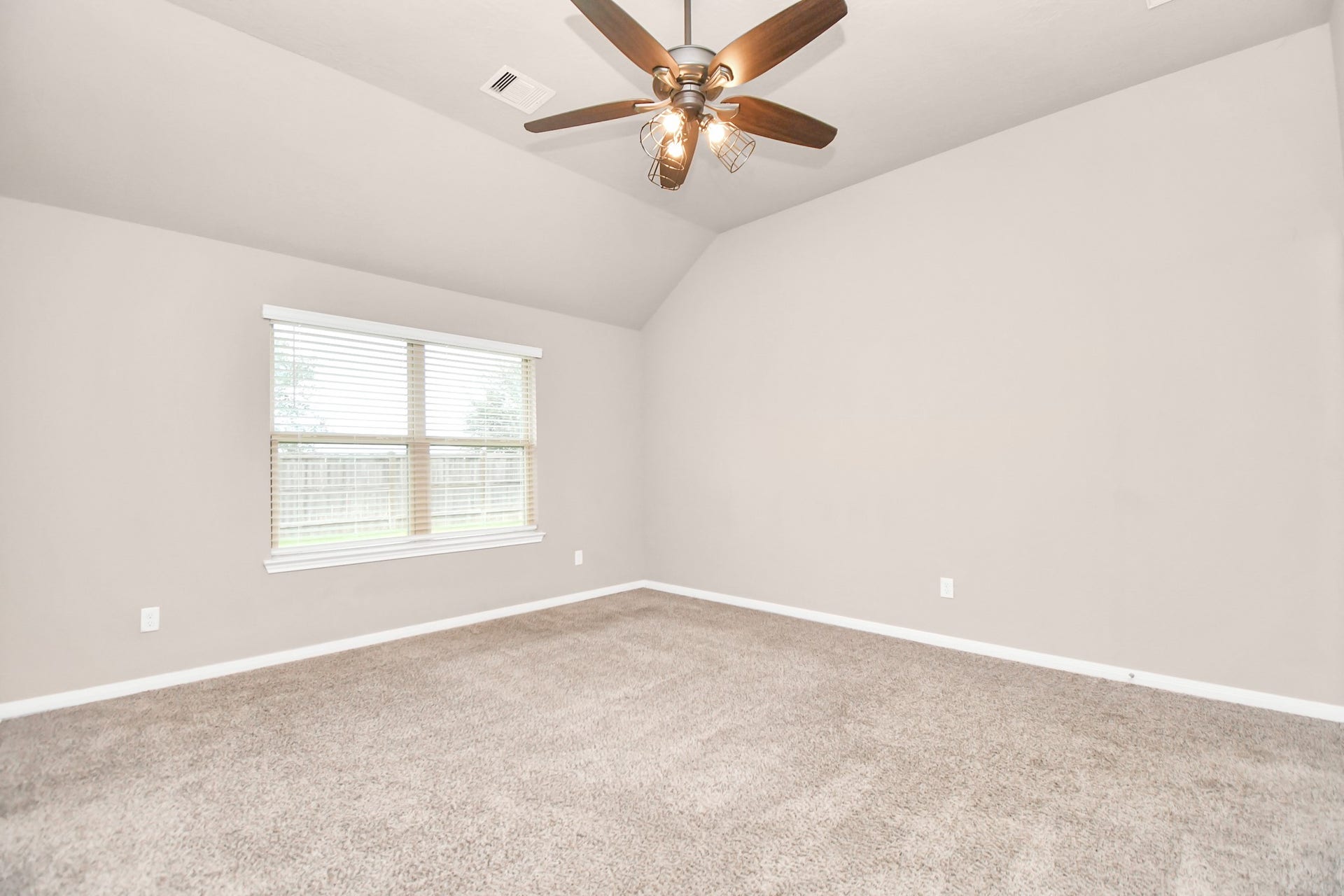 282 Brocks Lane, Montgomery, TX 77356 282 Brocks Lane, Montgomery, TX 77356