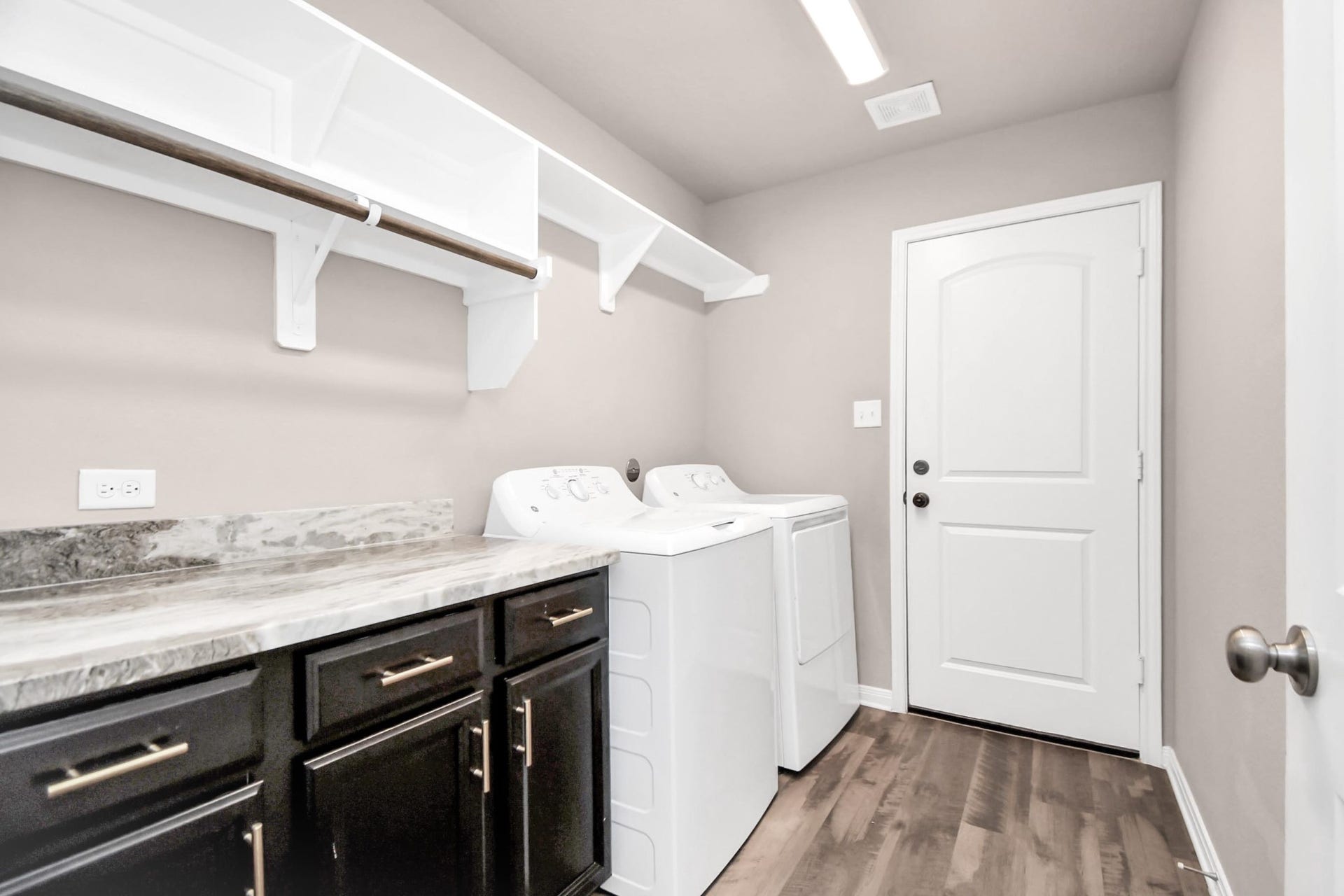 282 Brocks Lane, Montgomery, TX 77356 282 Brocks Lane, Montgomery, TX 77356