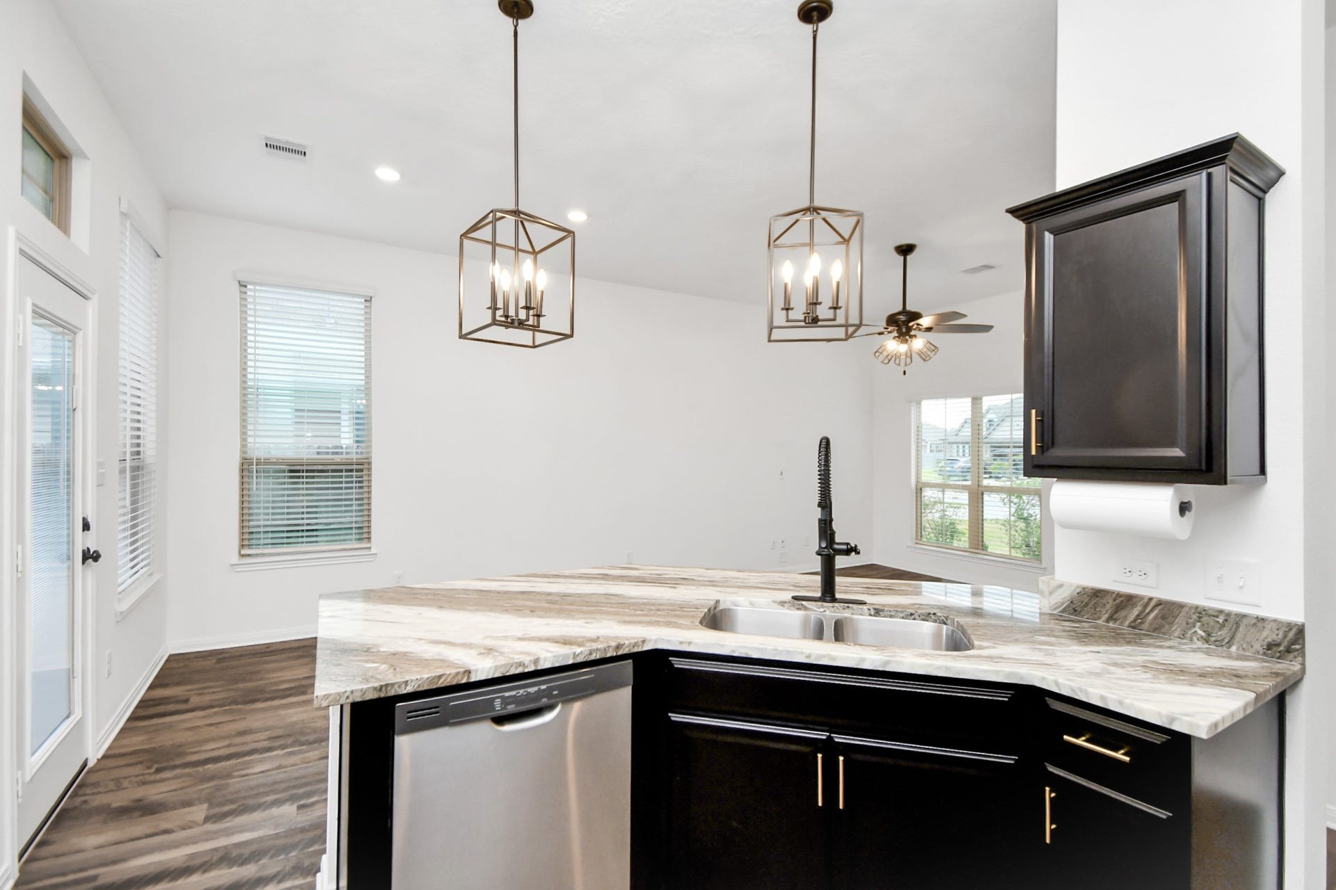 282 Brocks Lane, Montgomery, TX 77356 282 Brocks Lane, Montgomery, TX 77356