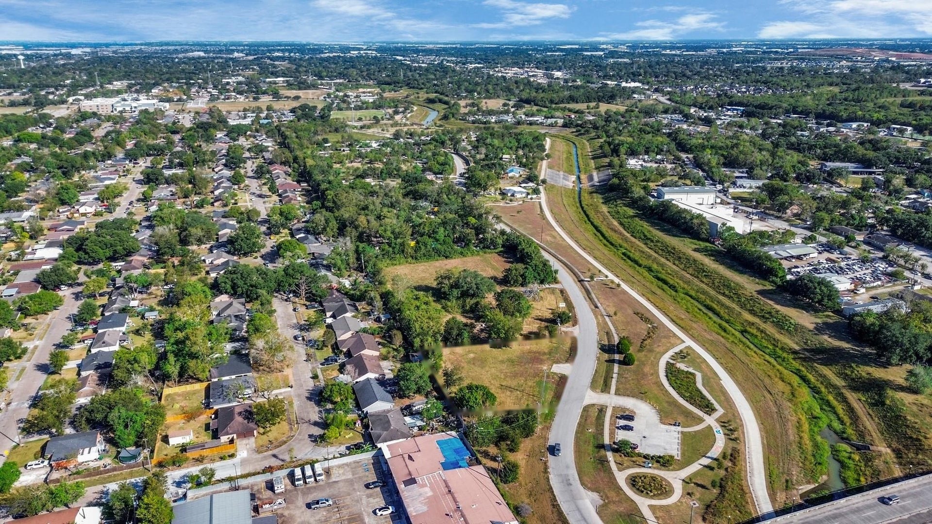 5441 Simsbrook Drive, Houston, TX 77045