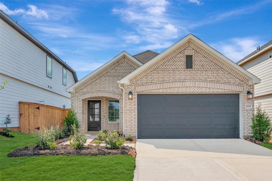 Property photo for 32535 Midsummer Drive, Fulshear, TX