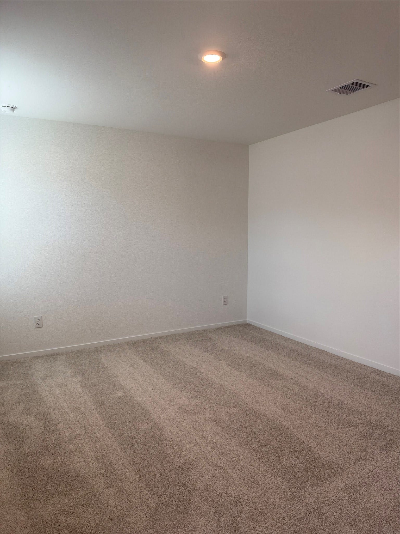 19058 Style Drive, Conroe, TX 77306 19058 Style Drive, Conroe, TX 77306