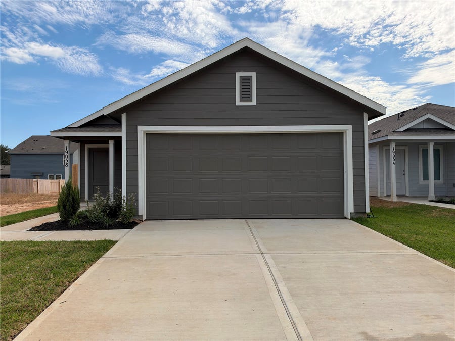 Property photo for 19058 Style Drive, Conroe, TX