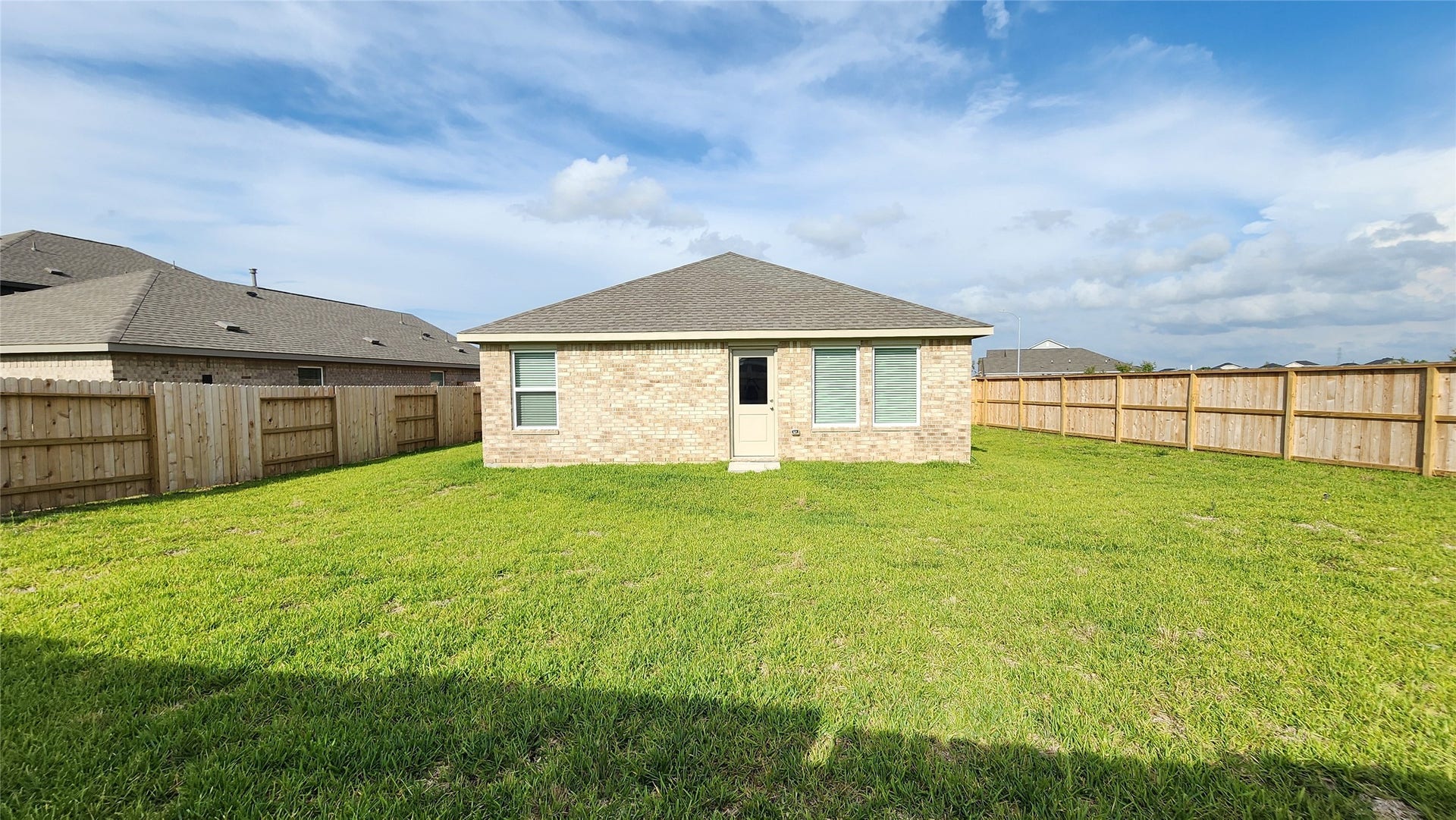 6303 Geyser Starish Drive, Katy, TX 77493 Backyard