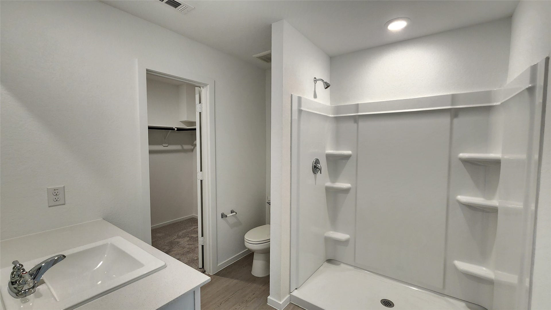 6303 Geyser Starish Drive, Katy, TX 77493 Master bathroom with master closet