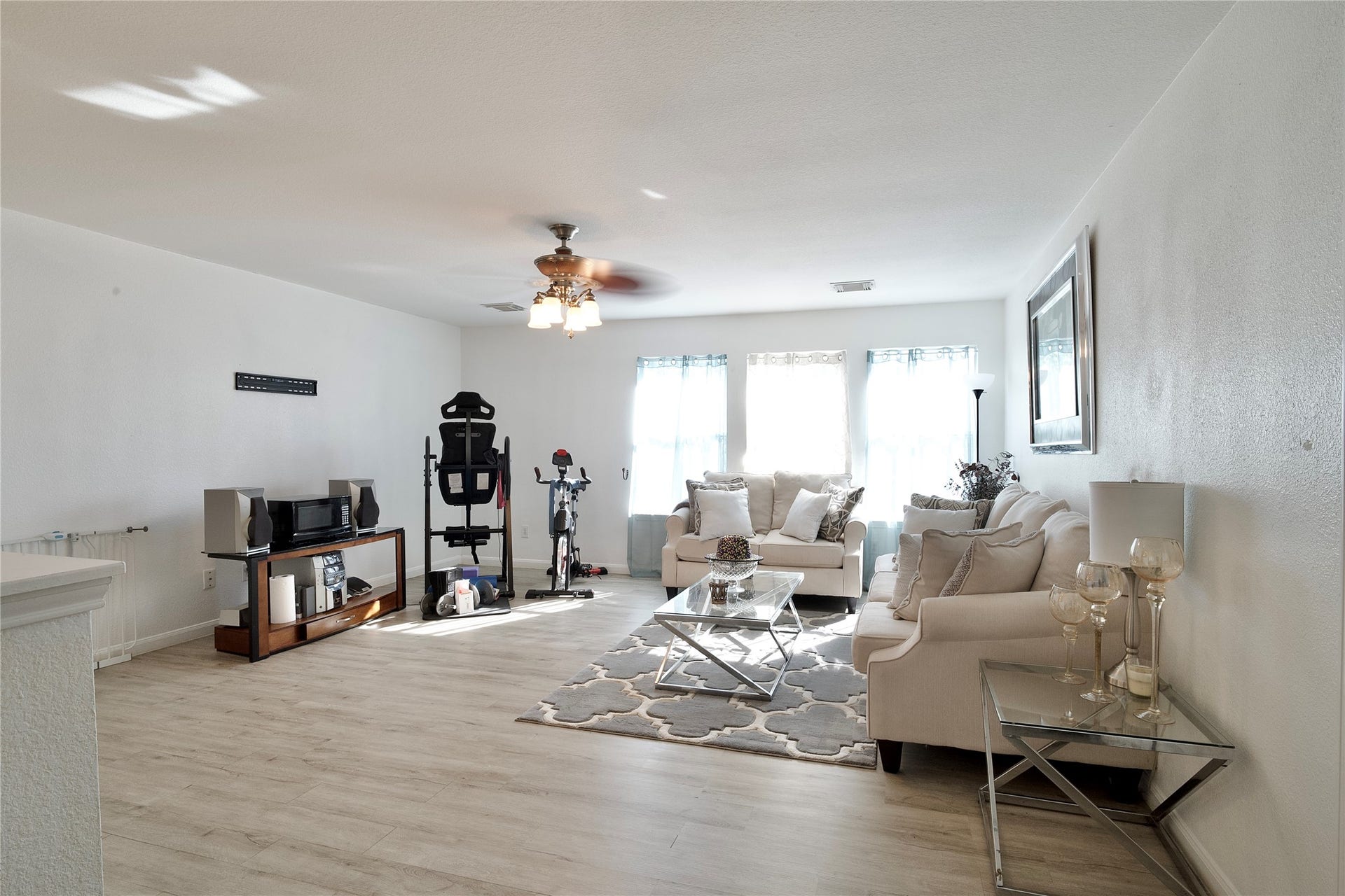 9503 Lerin Lane, Sugar Land, TX 77498 9503 Lerin Lane, Sugar Land, TX 77498