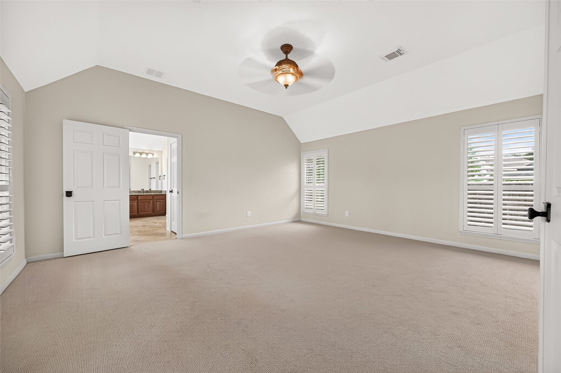 5242 Fountainbrook Lane, Sugar Land, TX 77479 5242 Fountainbrook Lane, Sugar Land, TX 77479
