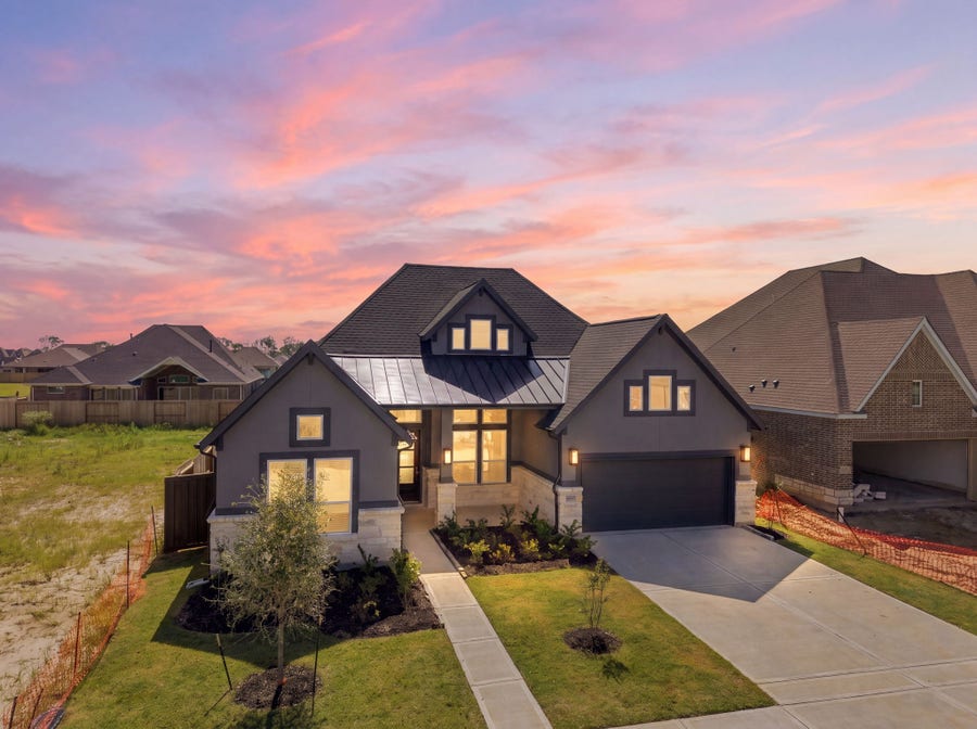 Property photo for 12219 Denham Drive, Mont Belvieu, TX