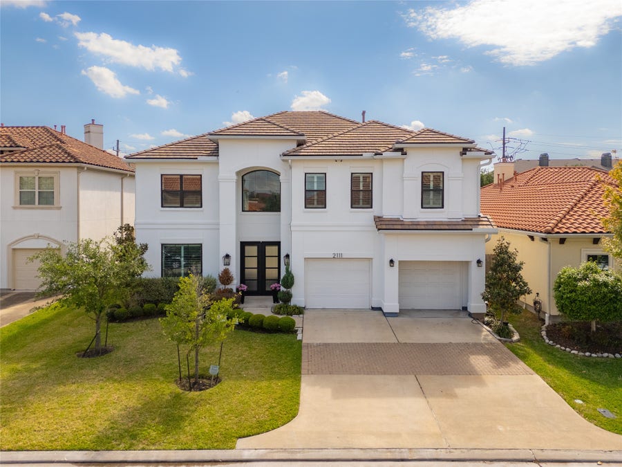 Property photo for 2111 Camden Creek Lane W, Houston, TX