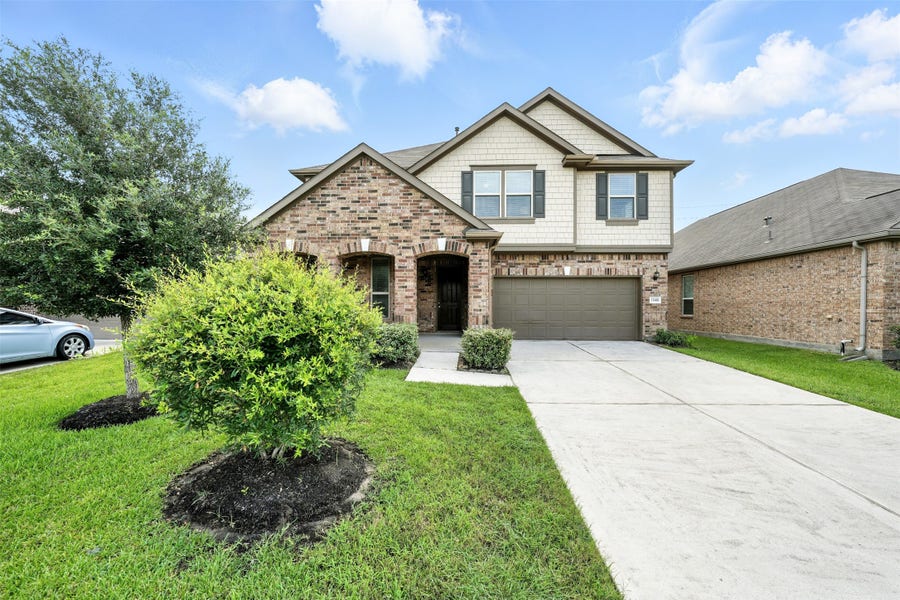 Property photo for 15410 Rosehill Summit Lane, Houston, TX