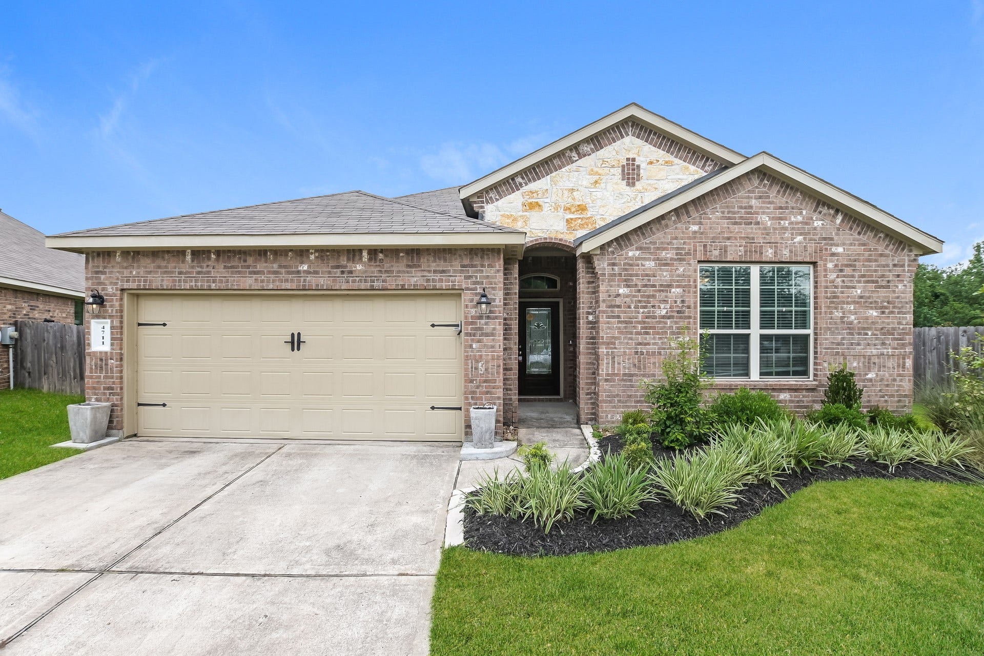 4711 Creekside Haven Trail, Spring, TX 77389 4711 Creekside Haven Trail, Spring, TX 77389