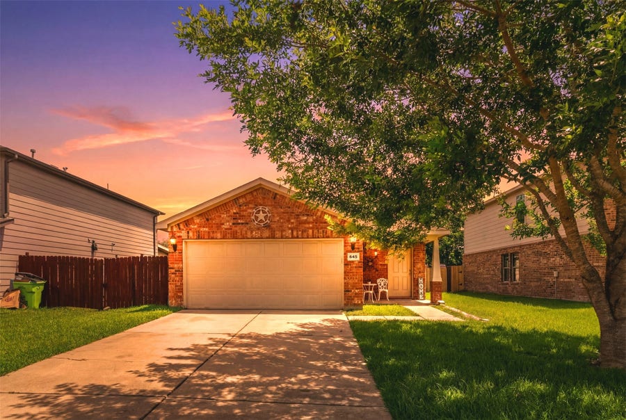 Property photo for 843 Canyon Hill Lane, Rosenberg, TX