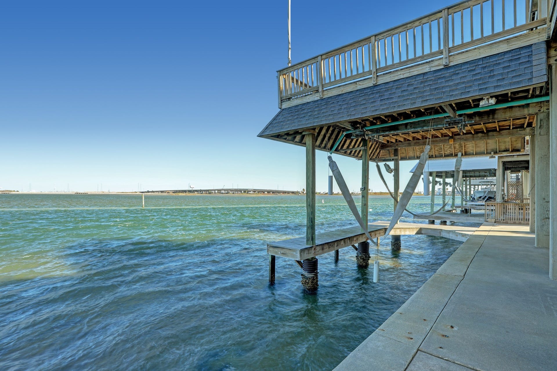 442 Jeanie Lynn Street, Tiki Island, TX 77554 442 Jeanie Lynn Street, Tiki Island, TX 77554