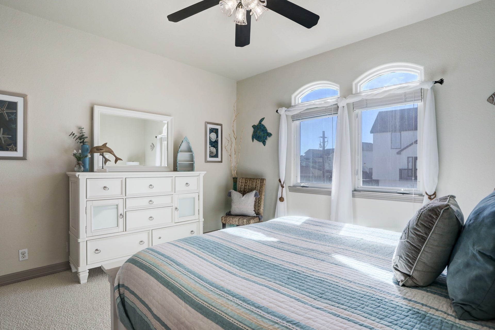442 Jeanie Lynn Street, Tiki Island, TX 77554 442 Jeanie Lynn Street, Tiki Island, TX 77554