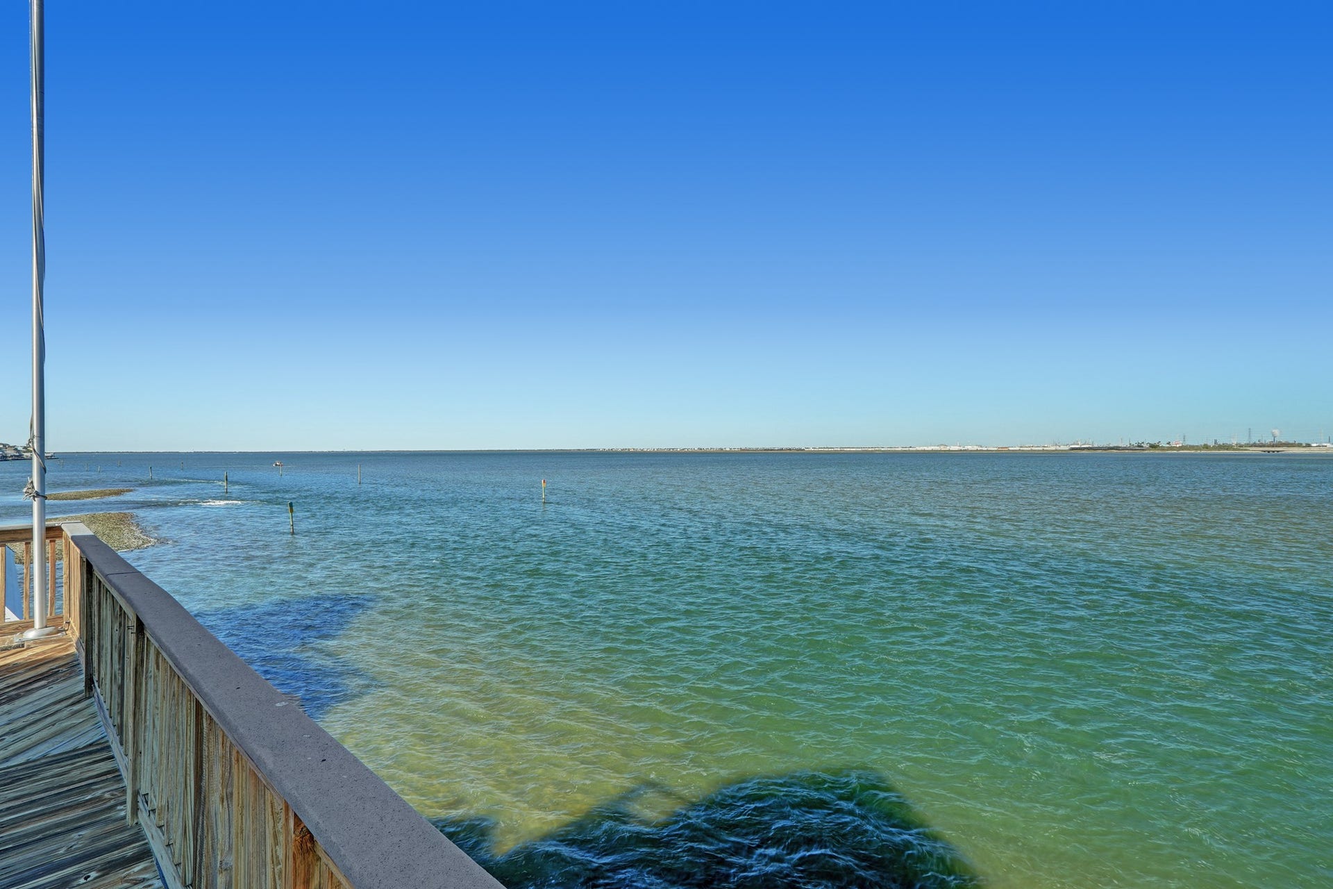 442 Jeanie Lynn Street, Tiki Island, TX 77554 442 Jeanie Lynn Street, Tiki Island, TX 77554