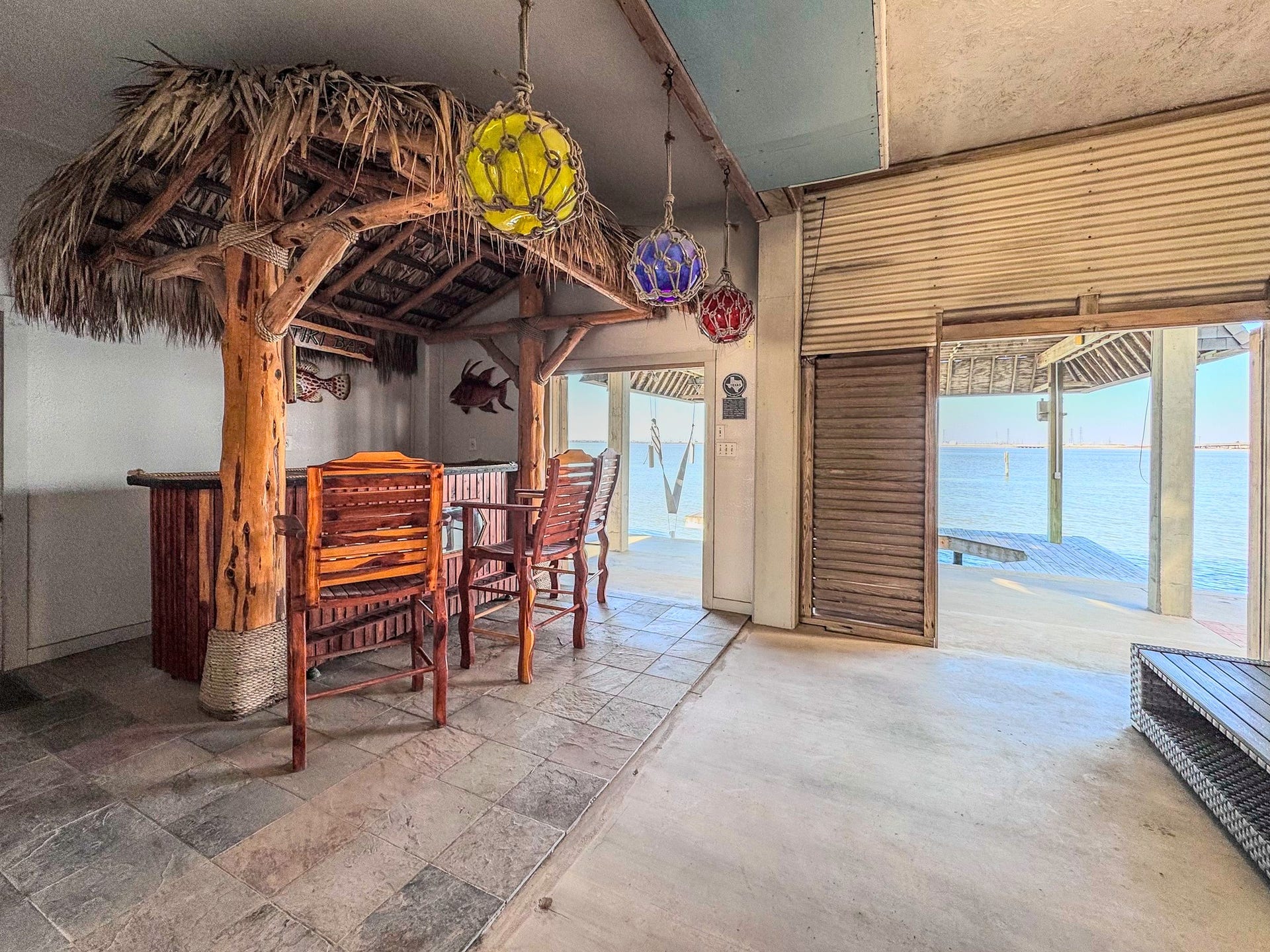 442 Jeanie Lynn Street, Tiki Island, TX 77554 442 Jeanie Lynn Street, Tiki Island, TX 77554