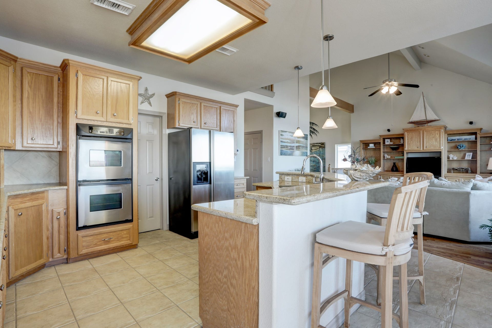 442 Jeanie Lynn Street, Tiki Island, TX 77554 442 Jeanie Lynn Street, Tiki Island, TX 77554