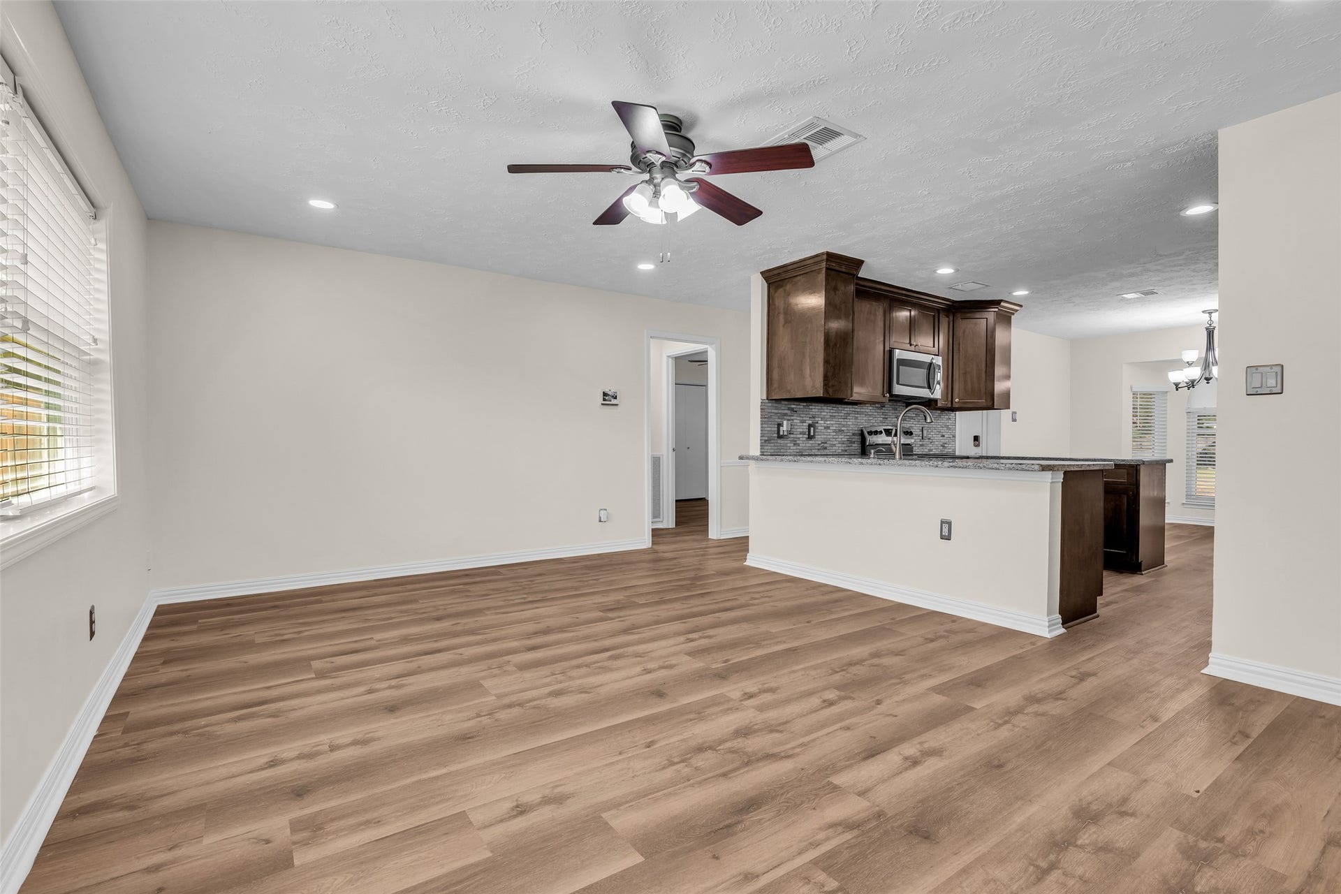 10414 Rustic Rock Road, La Porte, TX 77571 10414 Rustic Rock Road, La Porte, TX 77571