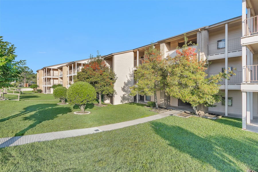 Property photo for 306D Lakeview Terrace Terrace, #306D, Montgomery, TX