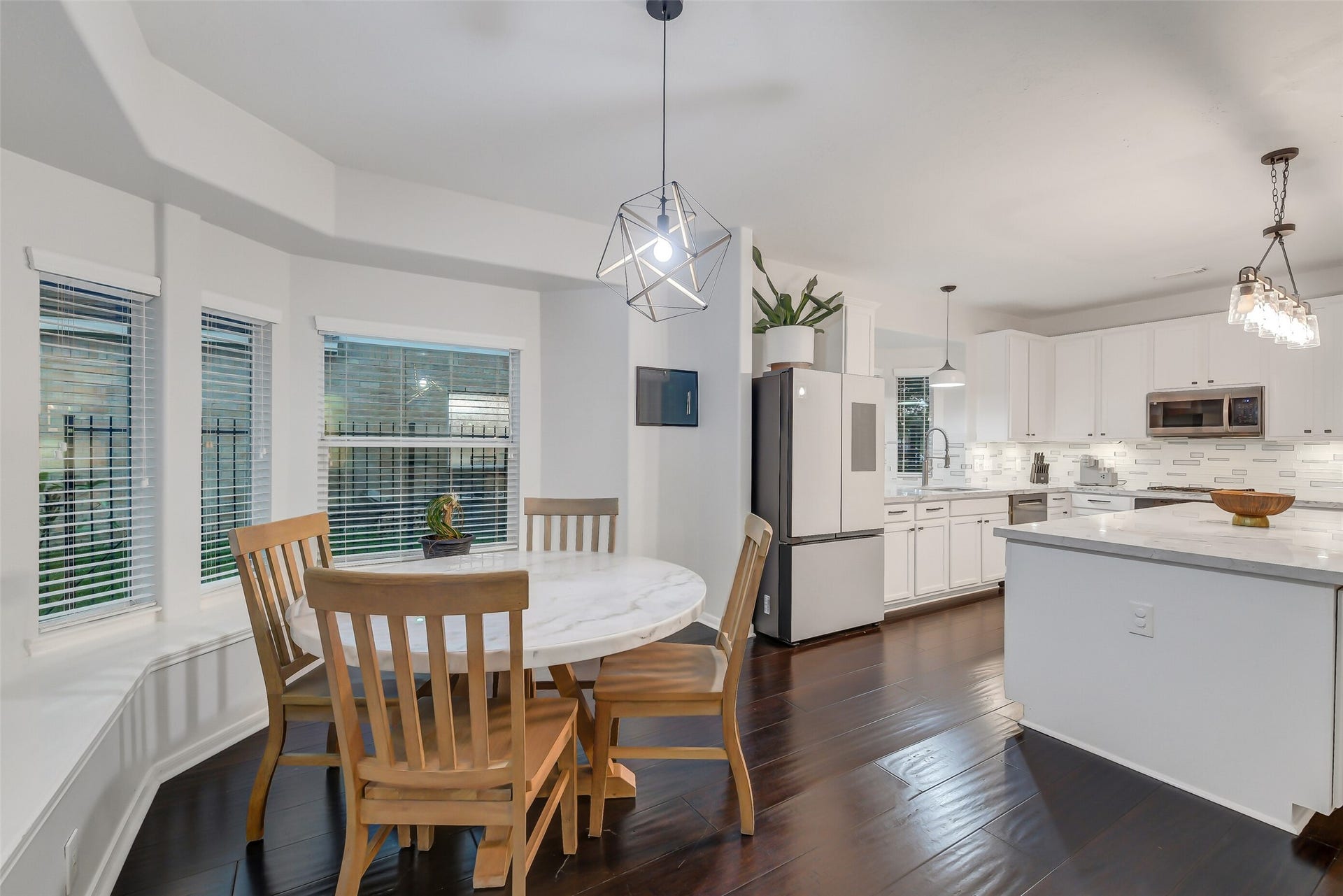 30214 Vinebriar Drive, Spring, TX 77386 30214 Vinebriar Drive, Spring, TX 77386