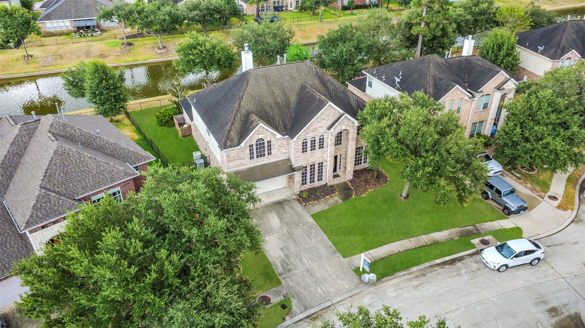 30214 Vinebriar Drive, Spring, TX 77386 30214 Vinebriar Drive, Spring, TX 77386