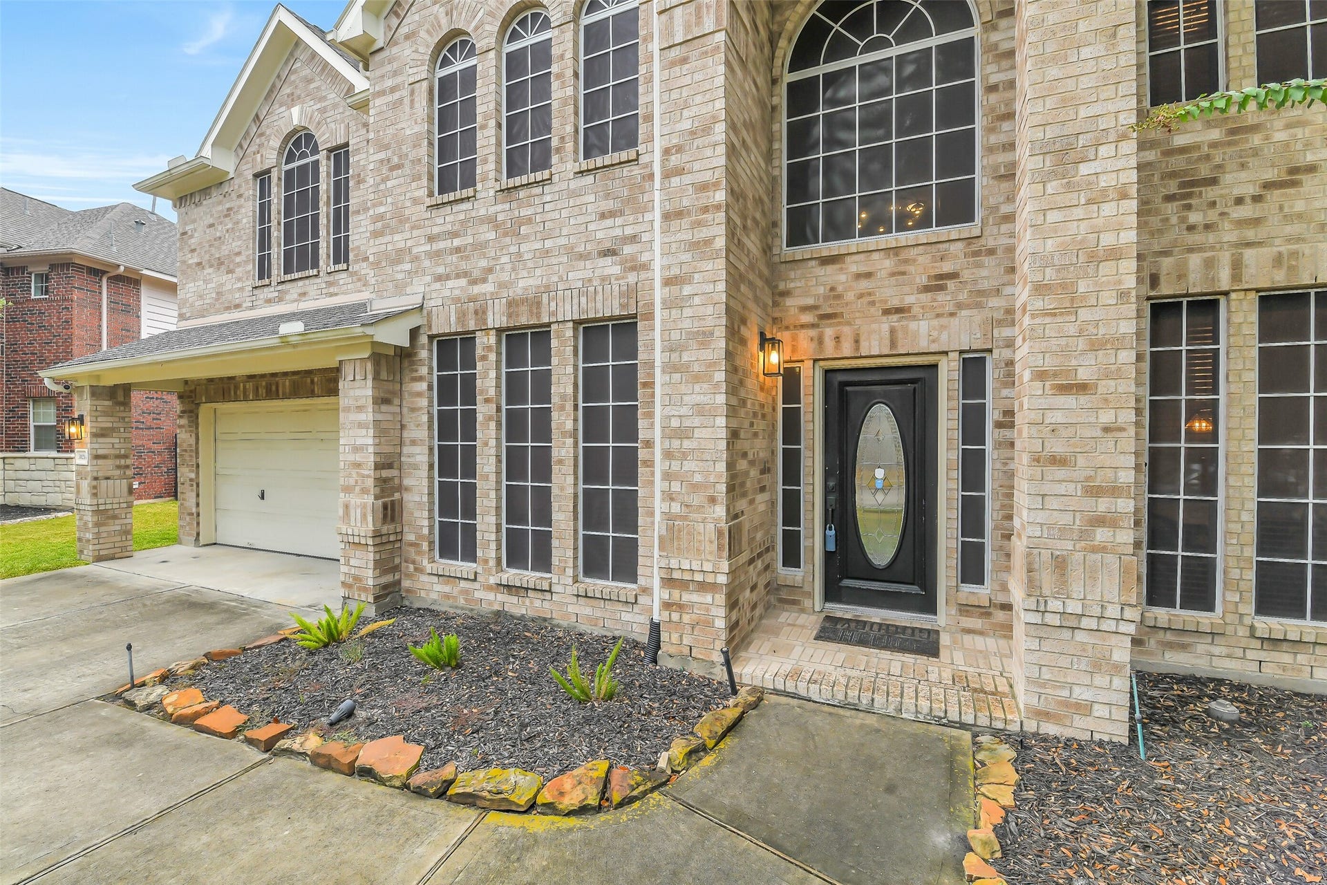 30214 Vinebriar Drive, Spring, TX 77386 30214 Vinebriar Drive, Spring, TX 77386