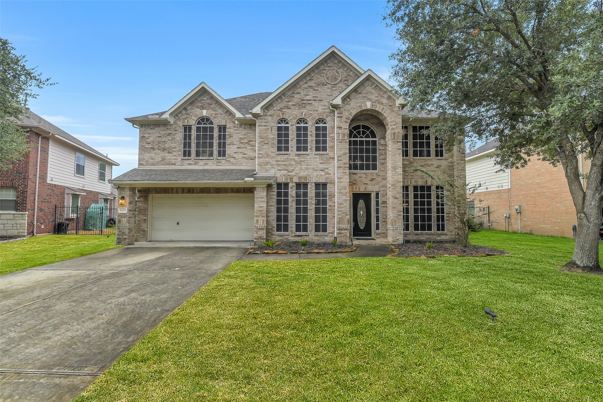 30214 Vinebriar Drive, Spring, TX 77386 30214 Vinebriar Drive, Spring, TX 77386