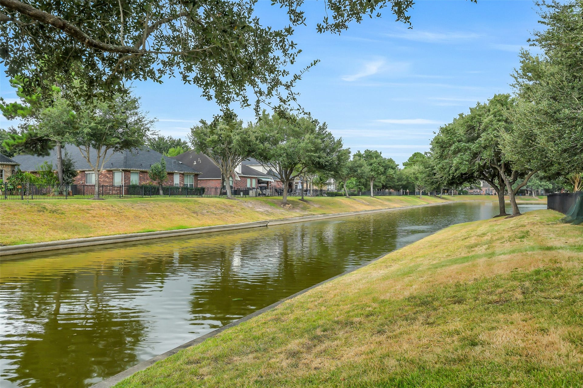 30214 Vinebriar Drive, Spring, TX 77386 30214 Vinebriar Drive, Spring, TX 77386
