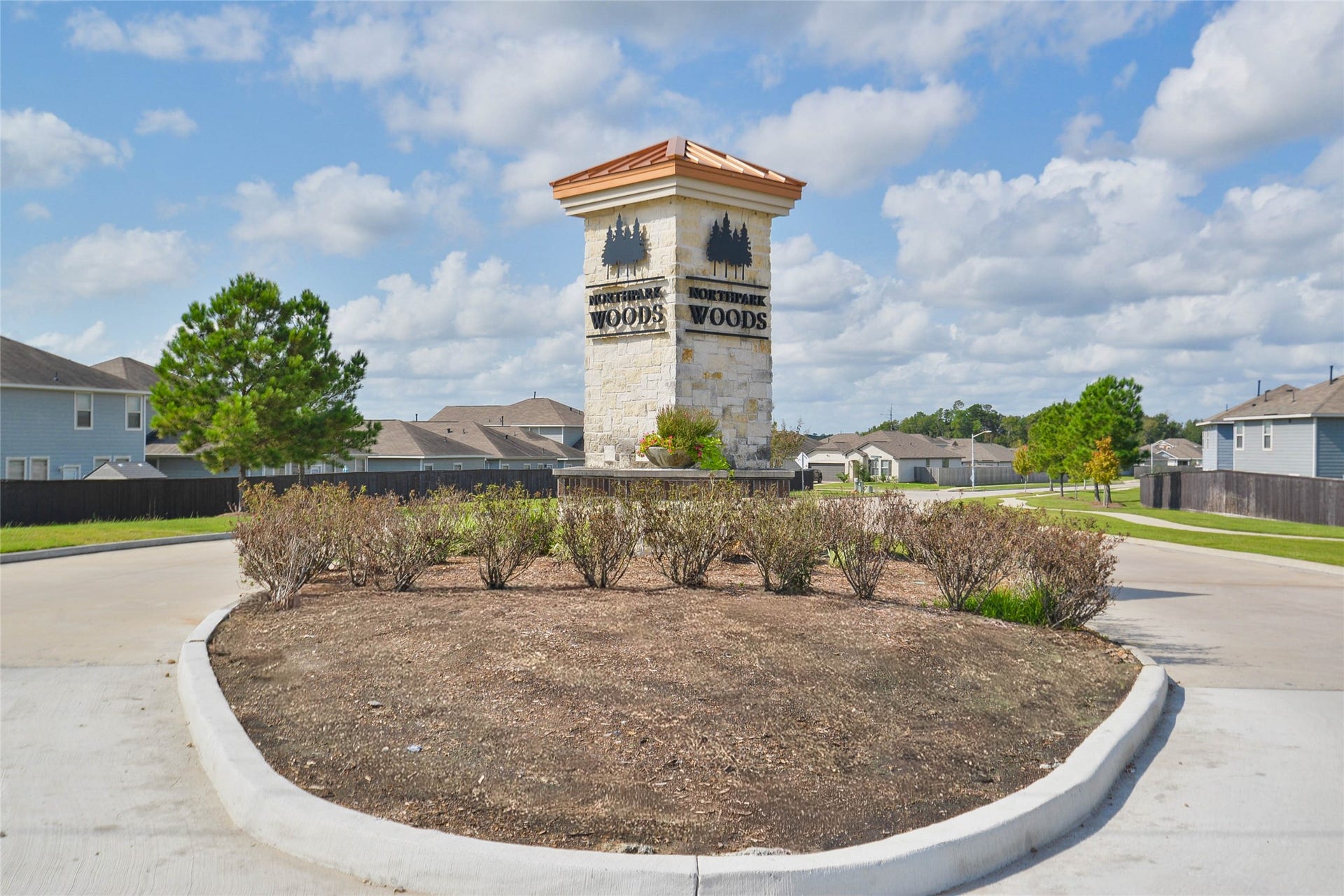 20024 Tuft Canyon Court, Porter, TX 77365 Community Entrance