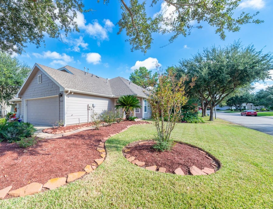 Property photo for 5339 Garnetfield Lane, Katy, TX