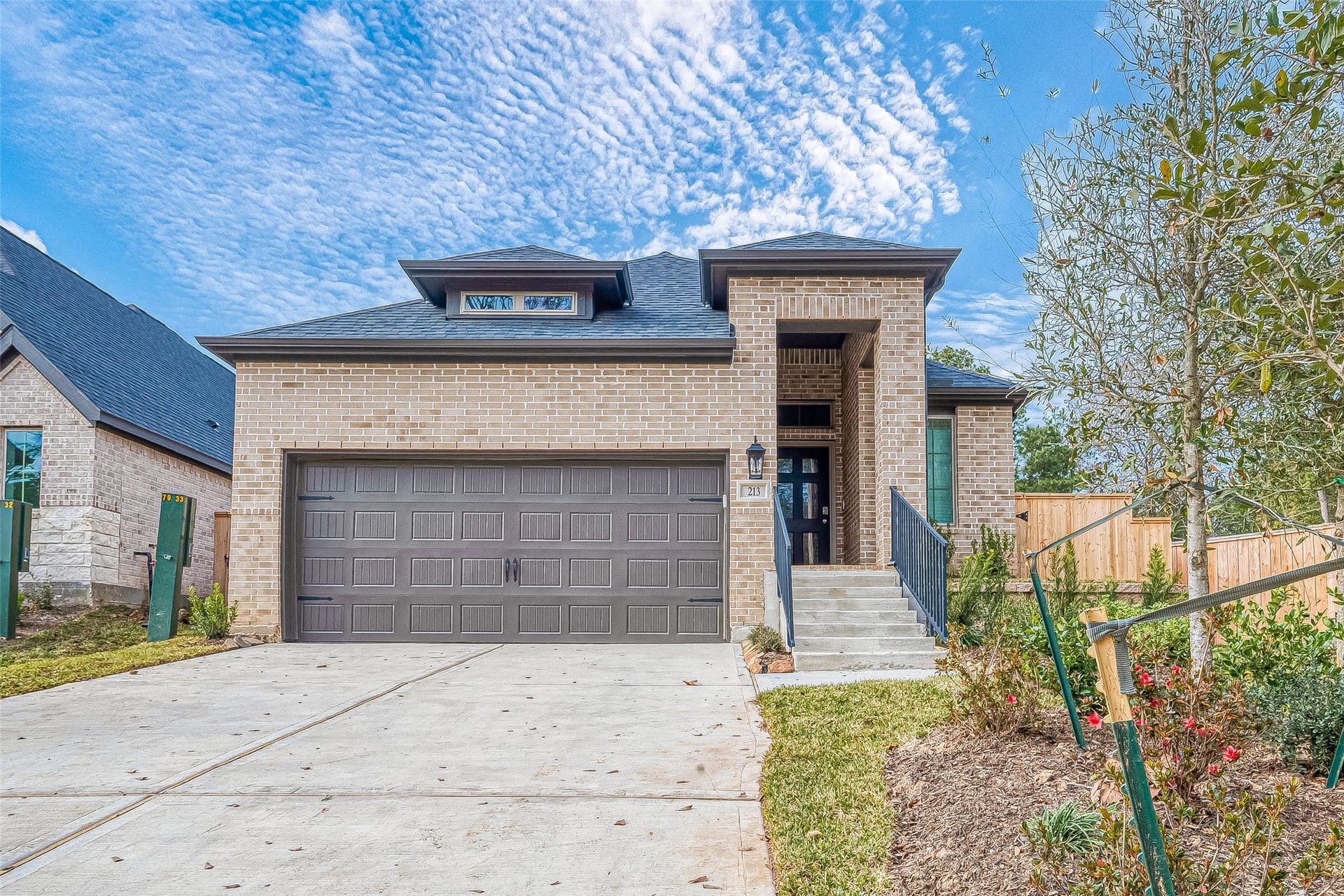213 McCrea Court, Montgomery, TX 77316