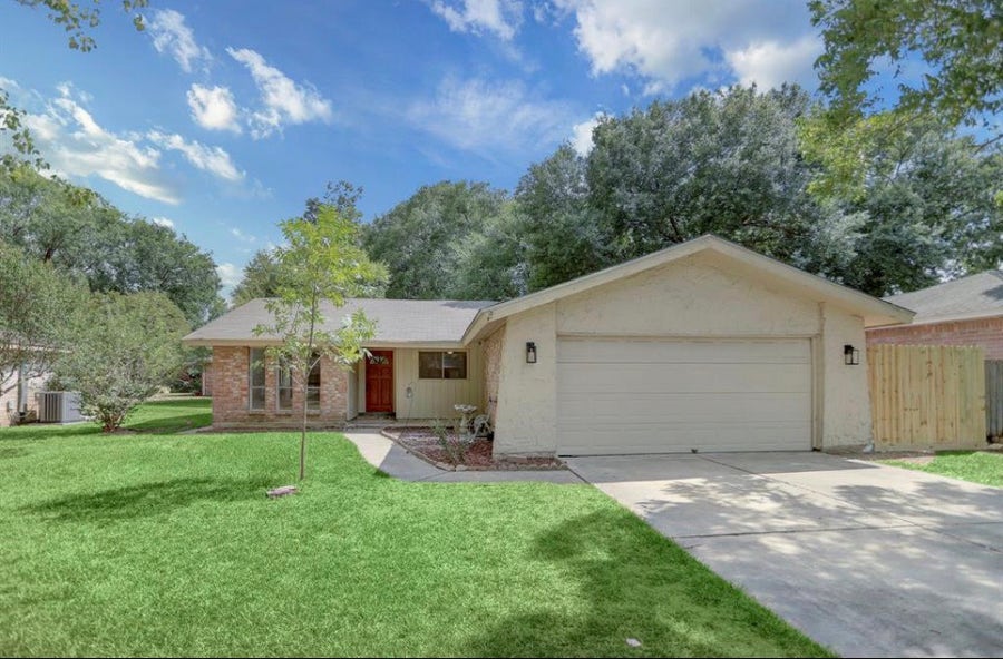 Property photo for 23107 Banquo Drive, Spring, TX
