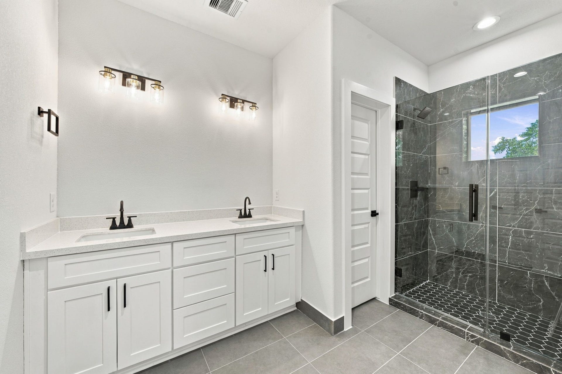8707 Westcott Road, #A B, Houston, TX 77016 8707 Westcott Road, #A B, Houston, TX 77016