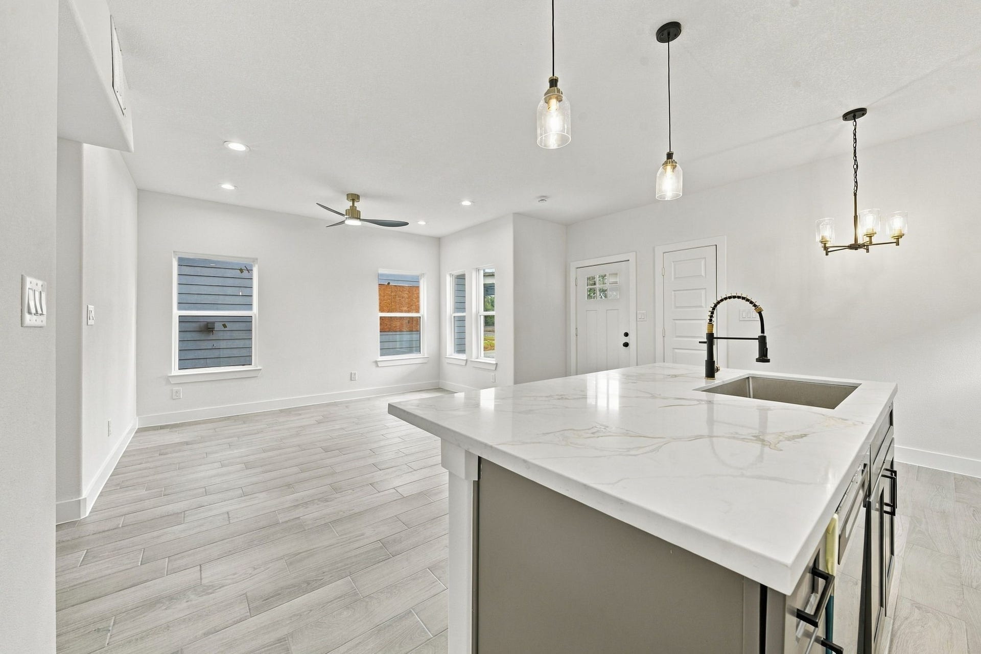 8707 Westcott Road, #A B, Houston, TX 77016 8707 Westcott Road, #A B, Houston, TX 77016