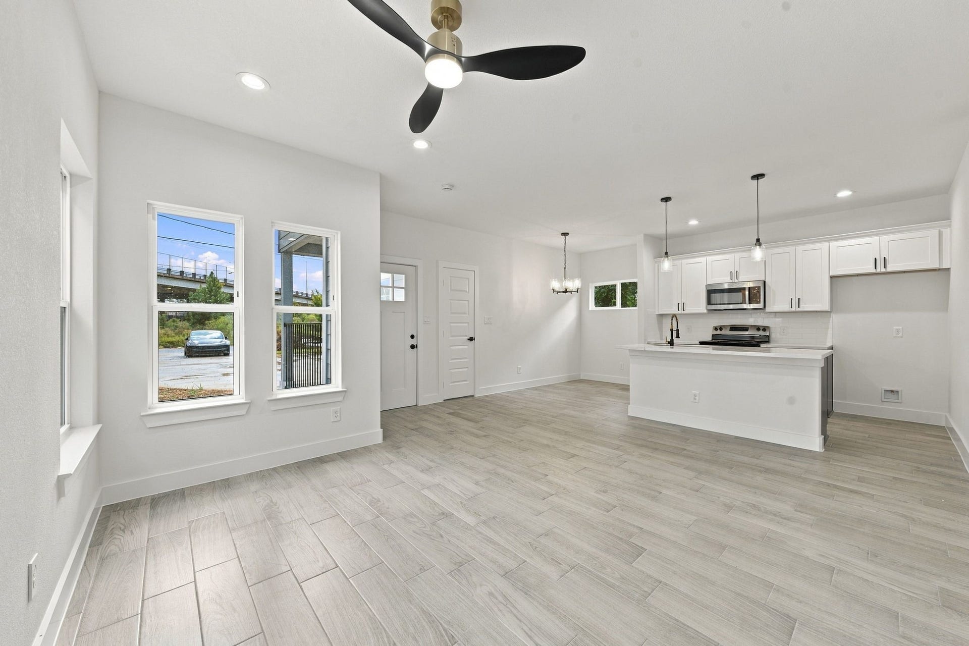 8707 Westcott Road, #A B, Houston, TX 77016 8707 Westcott Road, #A B, Houston, TX 77016