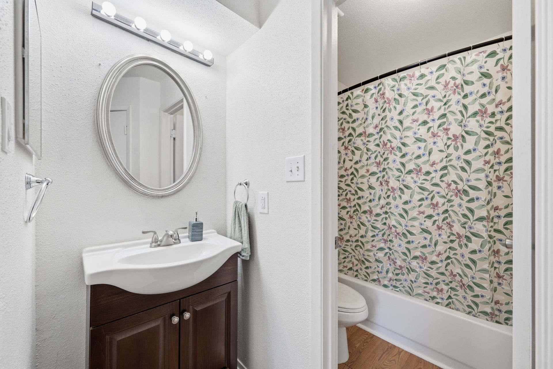 18800 Egret Bay Boulevard, #300, Webster, TX 77058