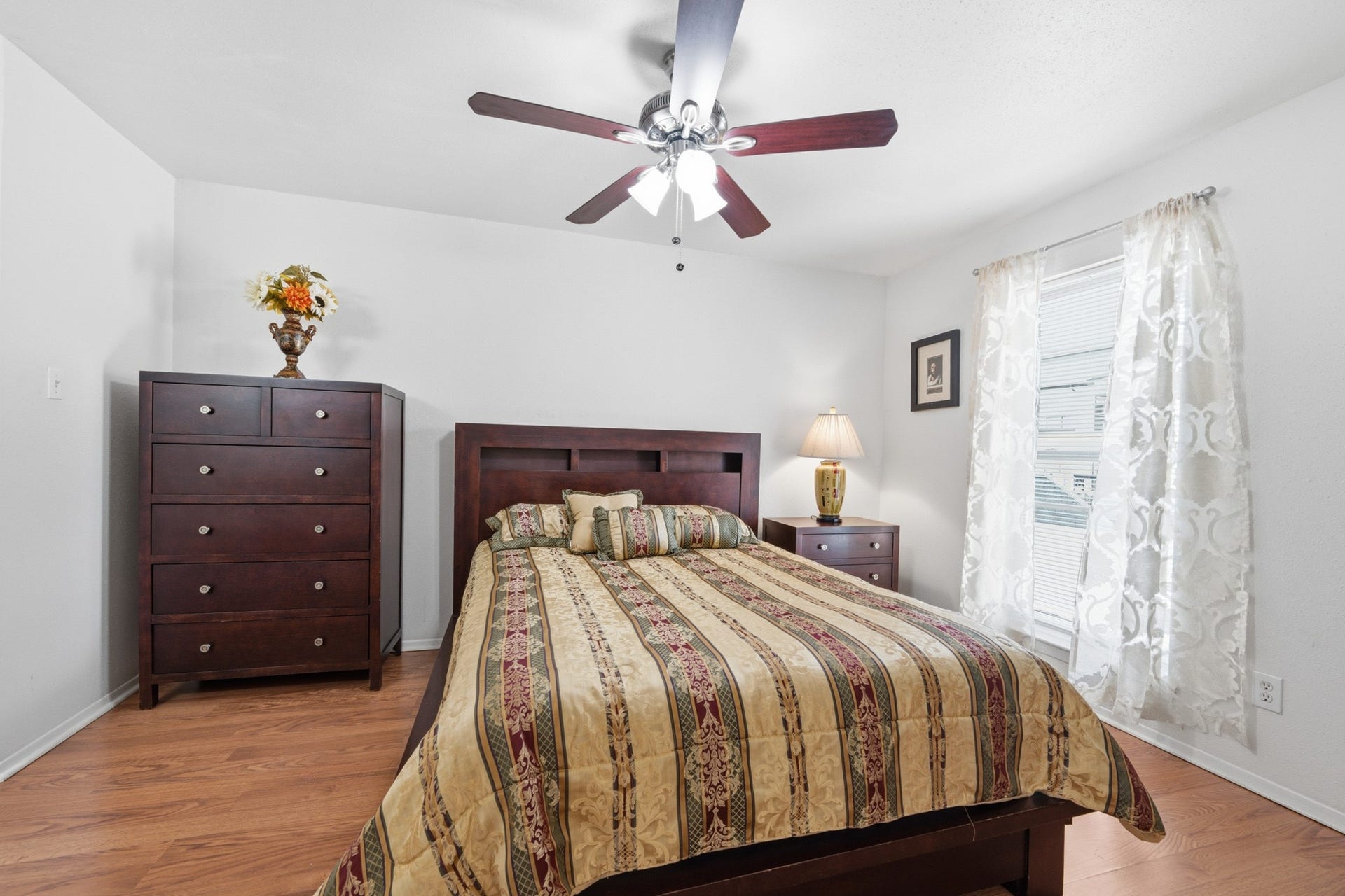 18800 Egret Bay Boulevard, #300, Webster, TX 77058