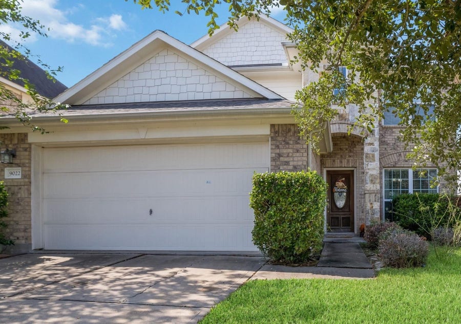 Property photo for 9022 Creeks Gate Court, Richmond, TX