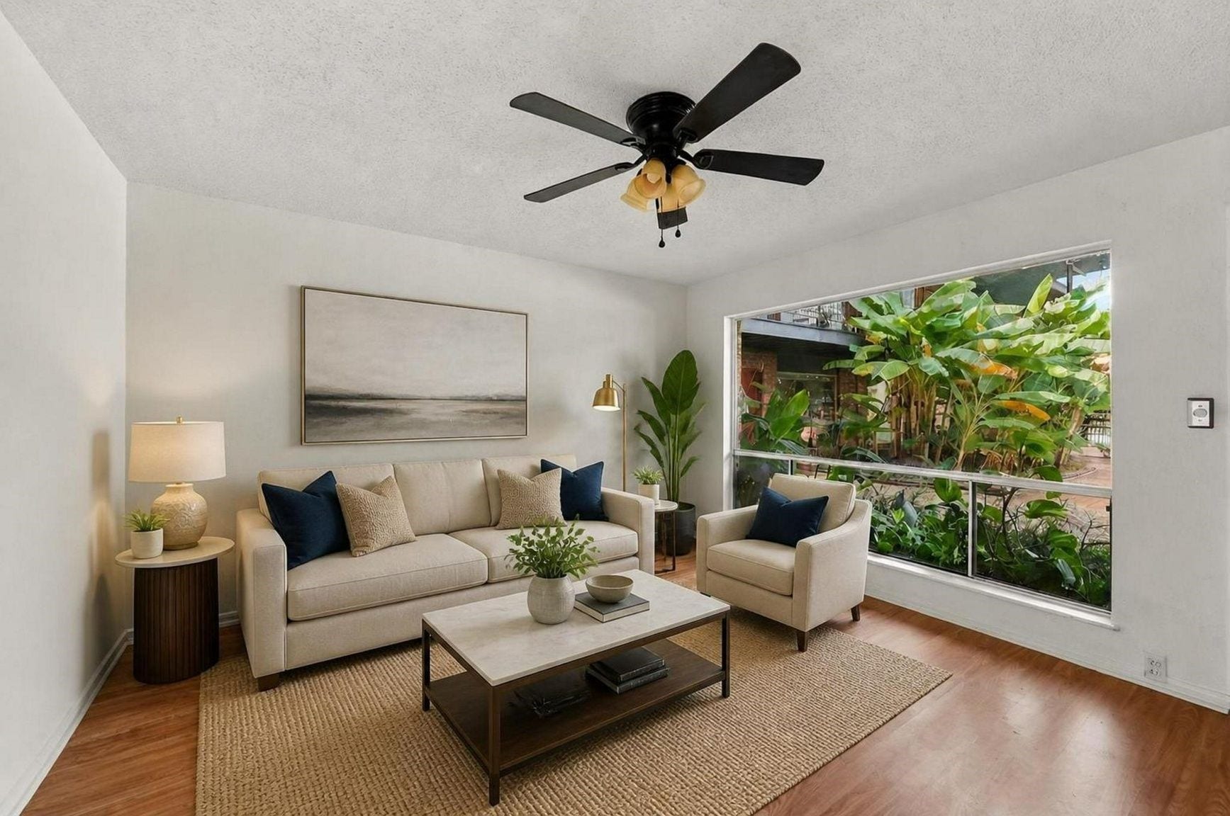 1849 Marshall Street, #9, Houston, TX 77098 Living room ( Virtually staged).