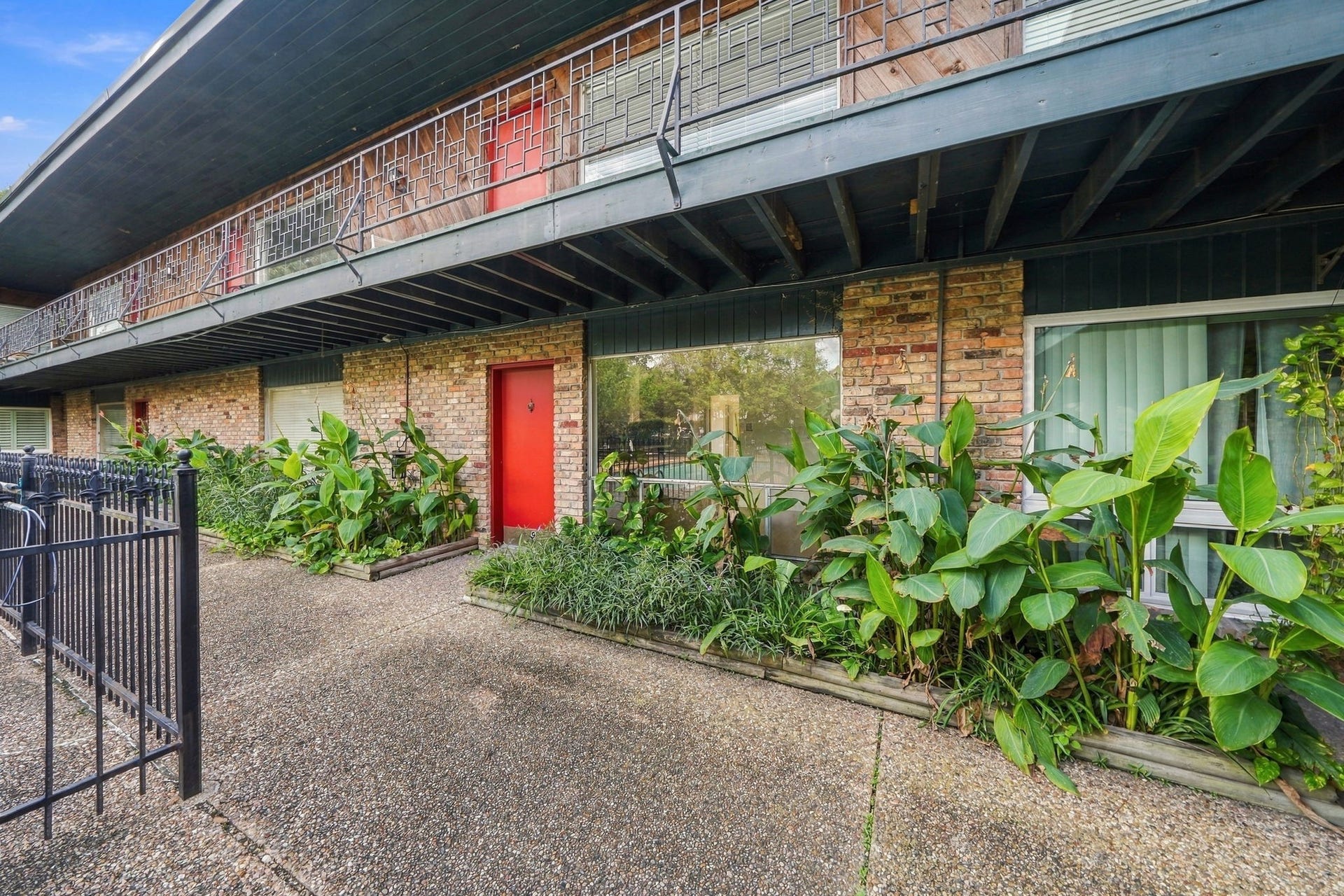 1849 Marshall Street, #9, Houston, TX 77098 Front door / Entrance