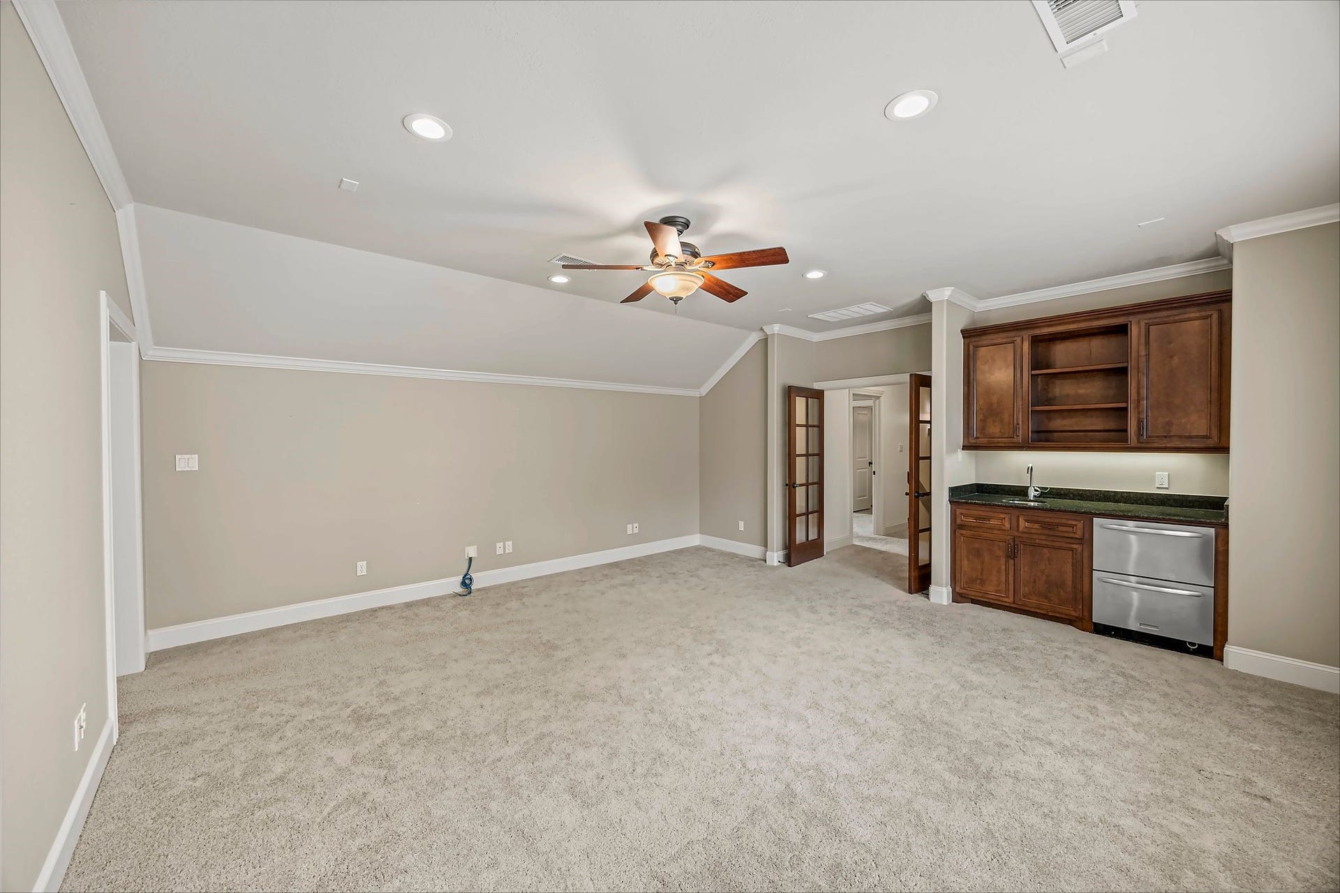 4111 Angling Ln, Spring, TX 77386