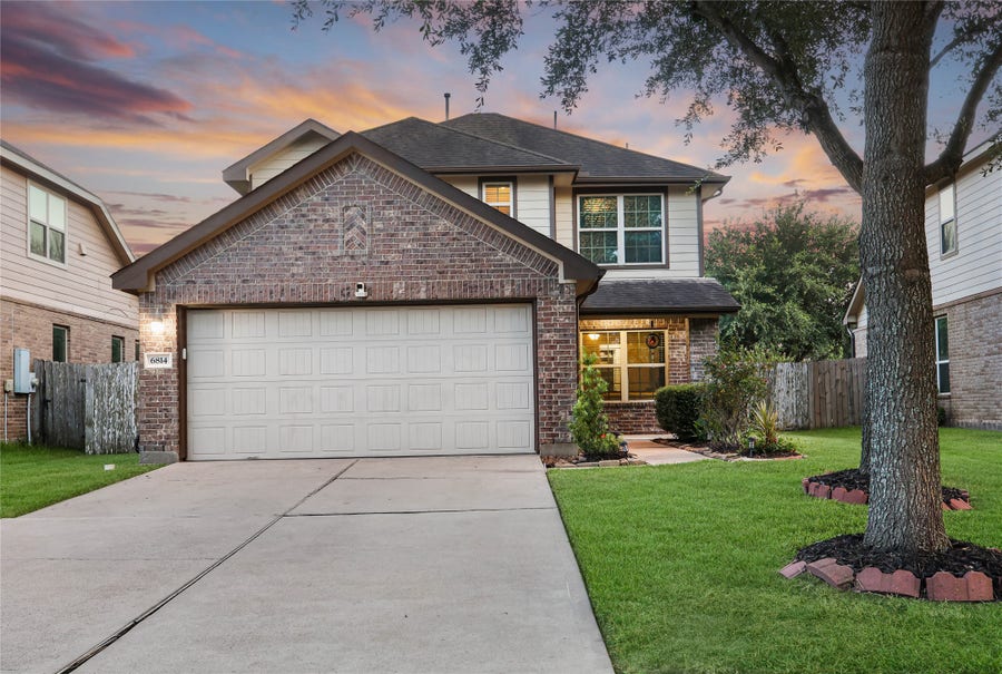 Property photo for 6814 Pear Point Lane, Richmond, TX