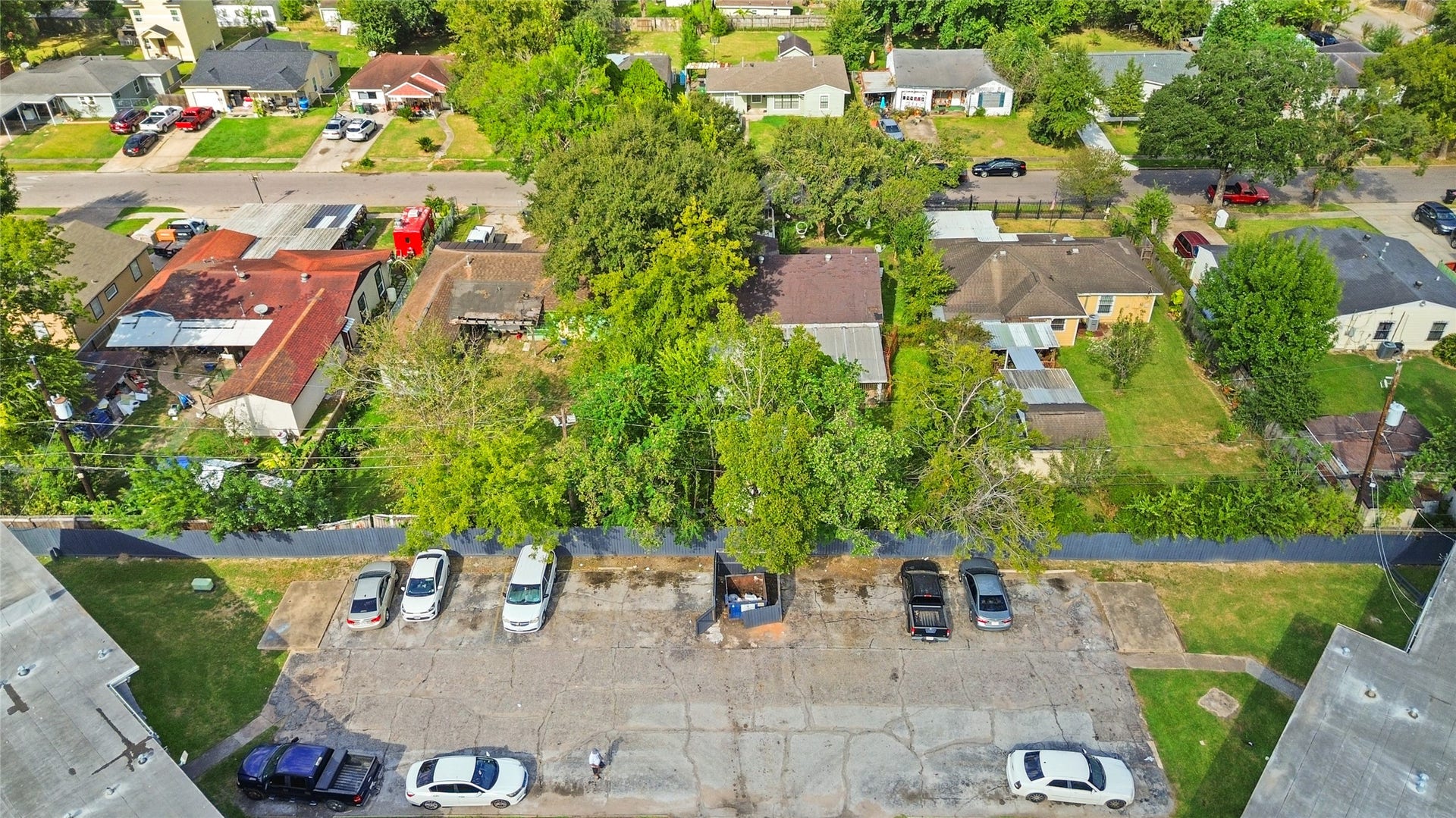 7426 Briefway Street, Houston, TX 77087 7426 Briefway Street, Houston, TX 77087